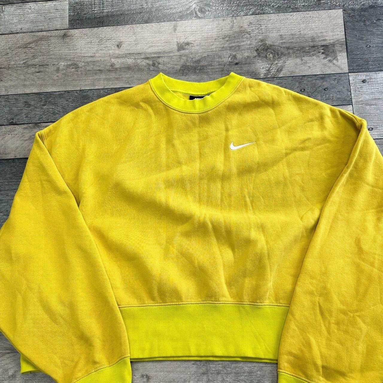 mens yellow nike sweatshirt