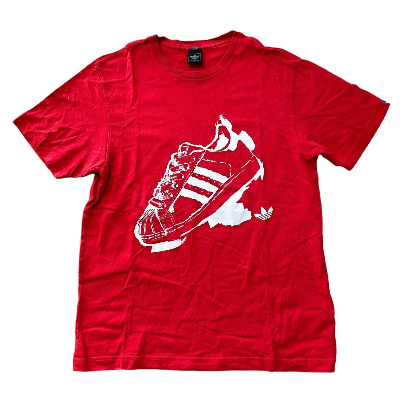 Adidas sneaker fashion t shirt