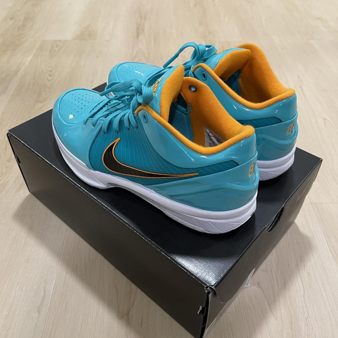 NIKE KOBE IV UNDEFEATED HYPER JADE - COMES WITH OG... - Depop