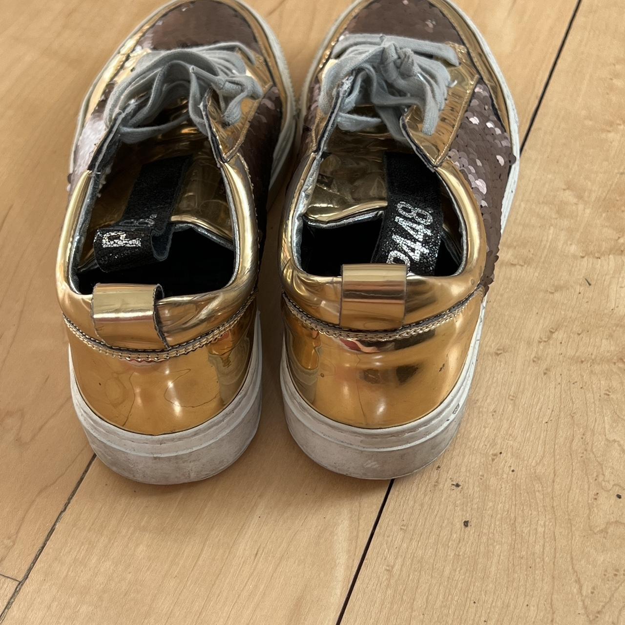 Gold Sparkly Sneakers Size: 7 Brand: EXPRESS ʚɞ - Depop