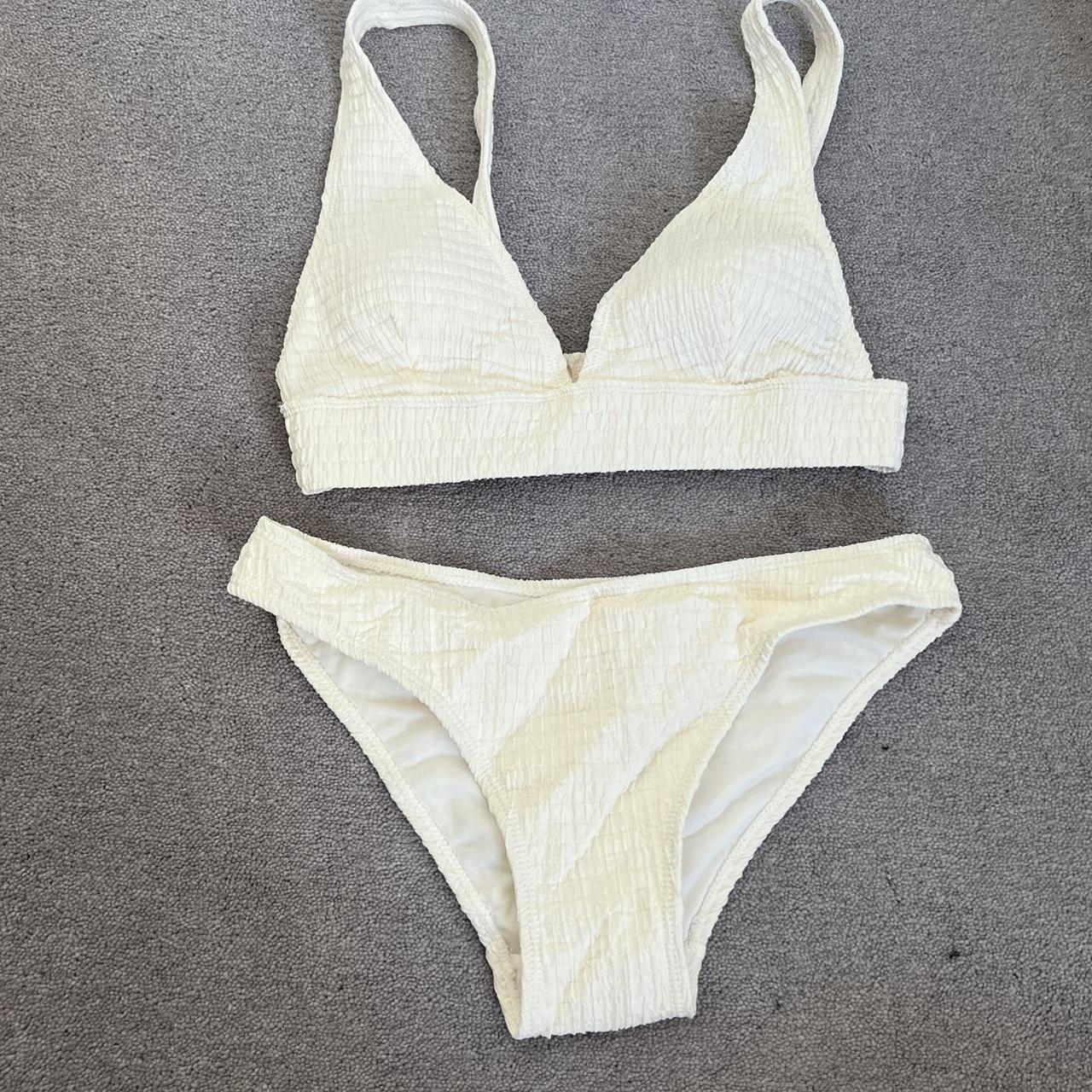 Cream textured bikini Primark Size 10 top Size 8... - Depop