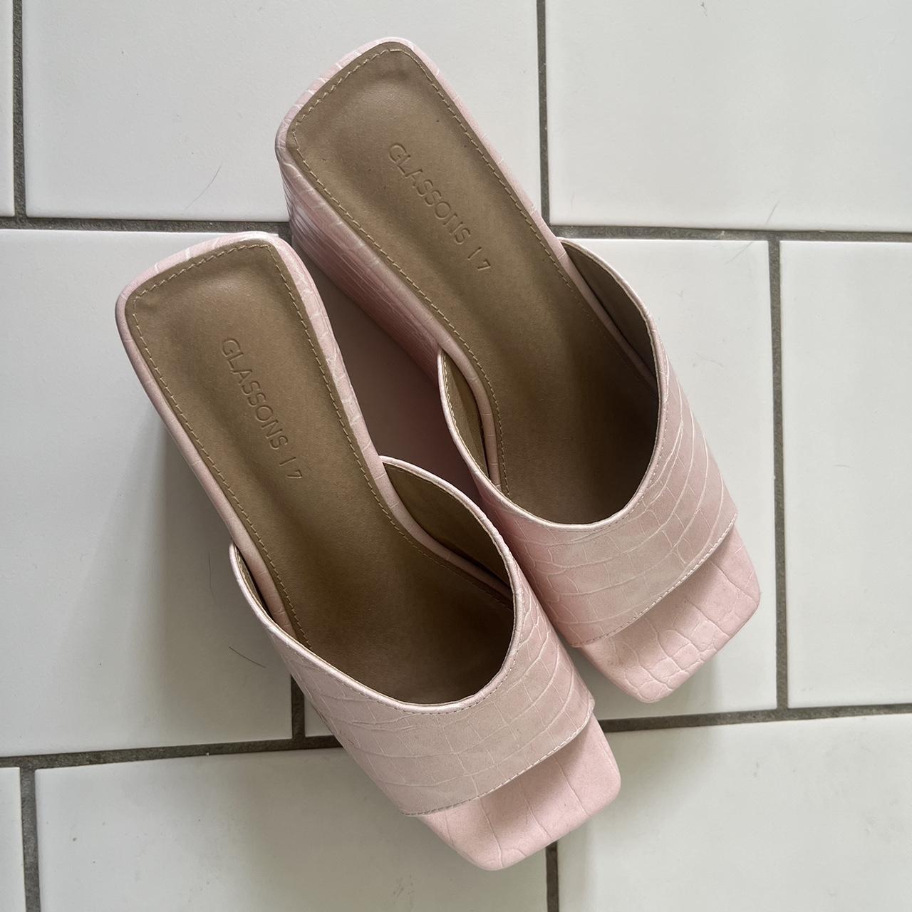 Glassons pink wedged heels size 7 Depop