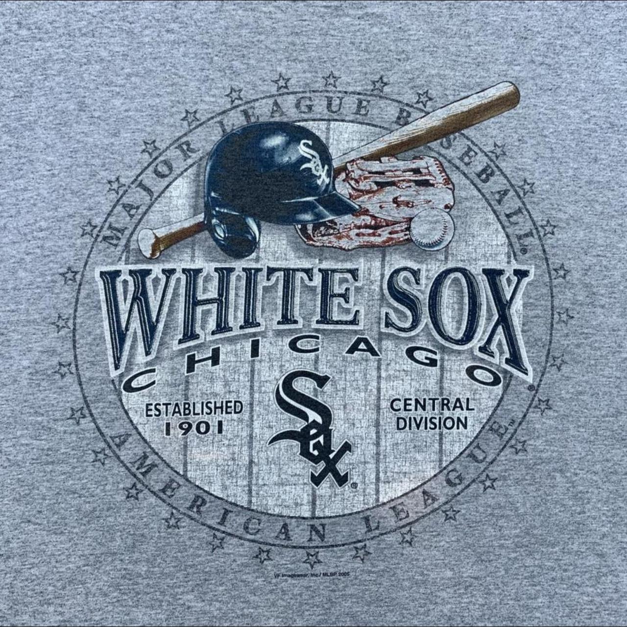 Chicago White Sox T Shirt 2005 AL Central Champions - Depop