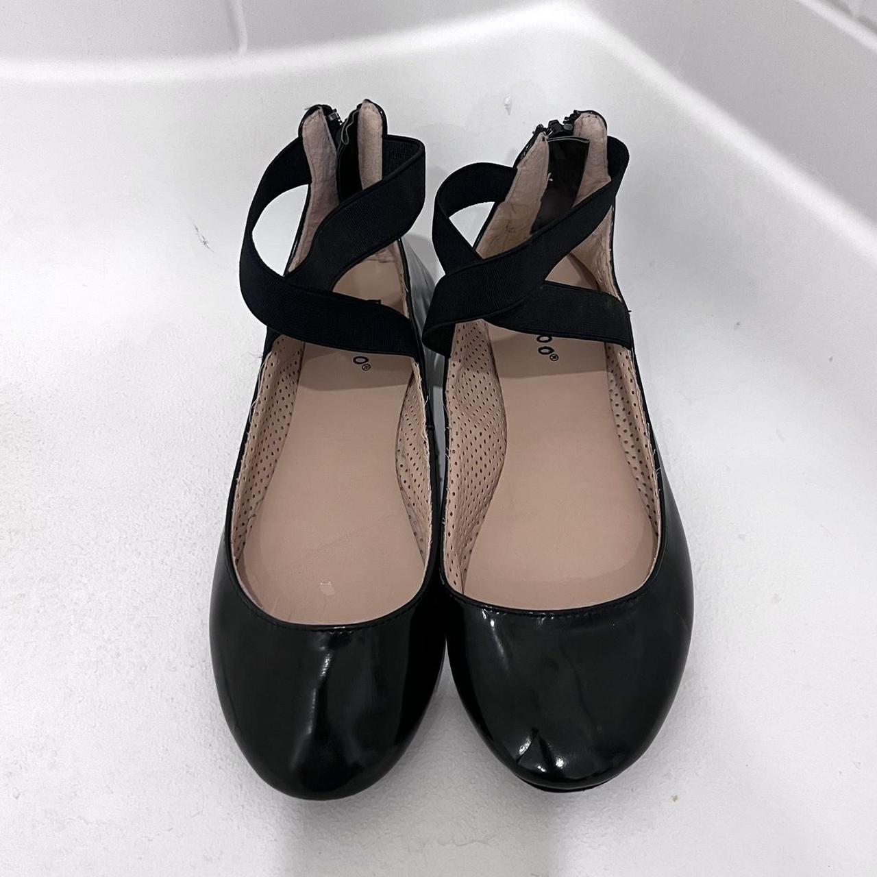 Black ballet discount flats with ribbon