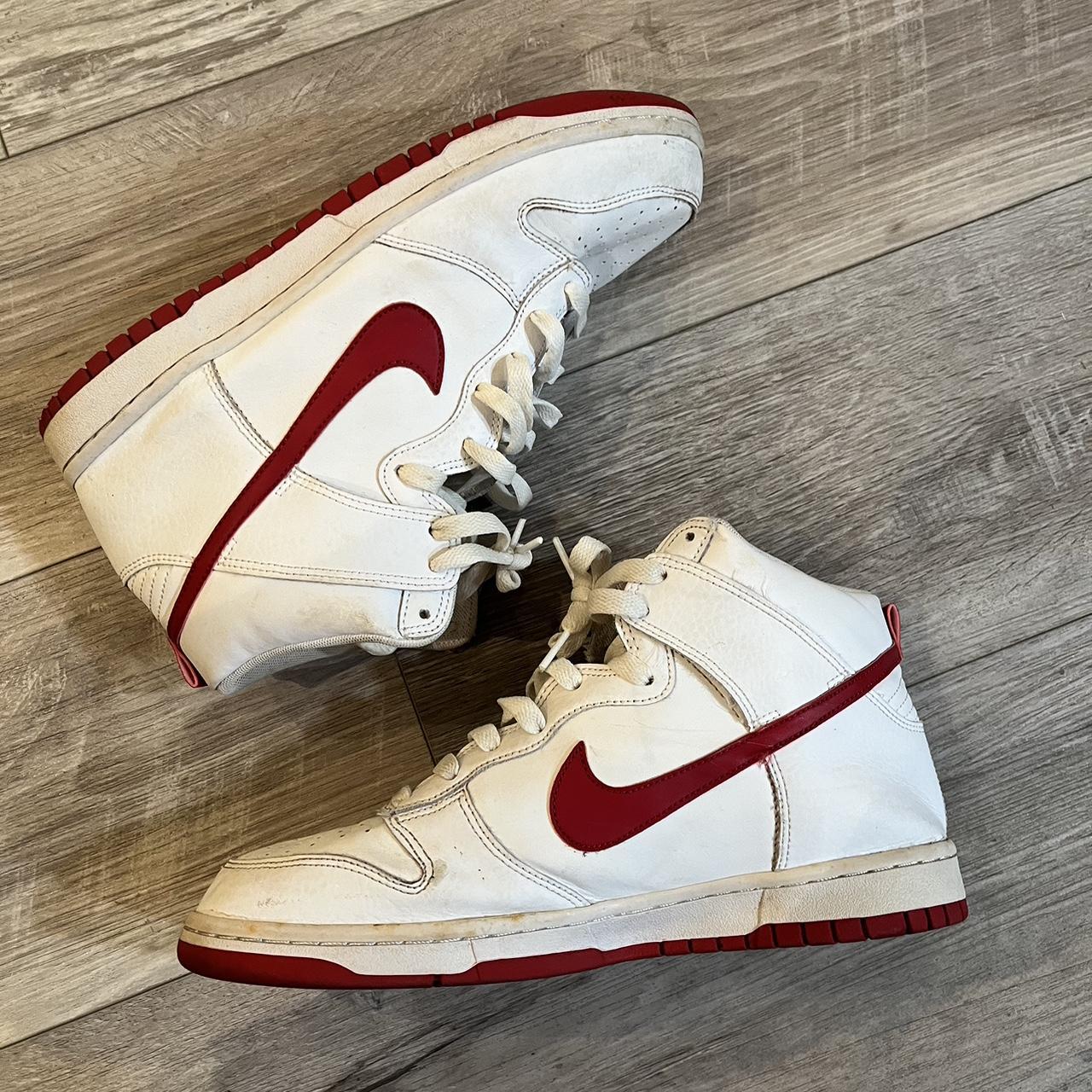 mens white and red nike shoes