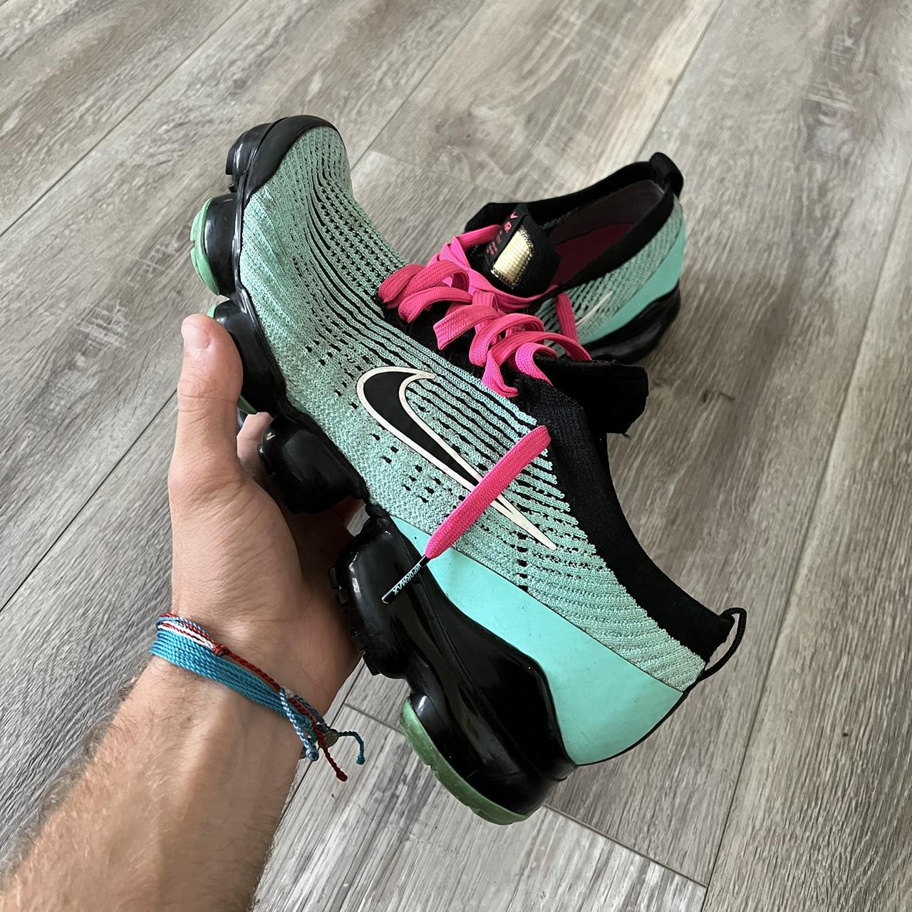vapormax south beach mens