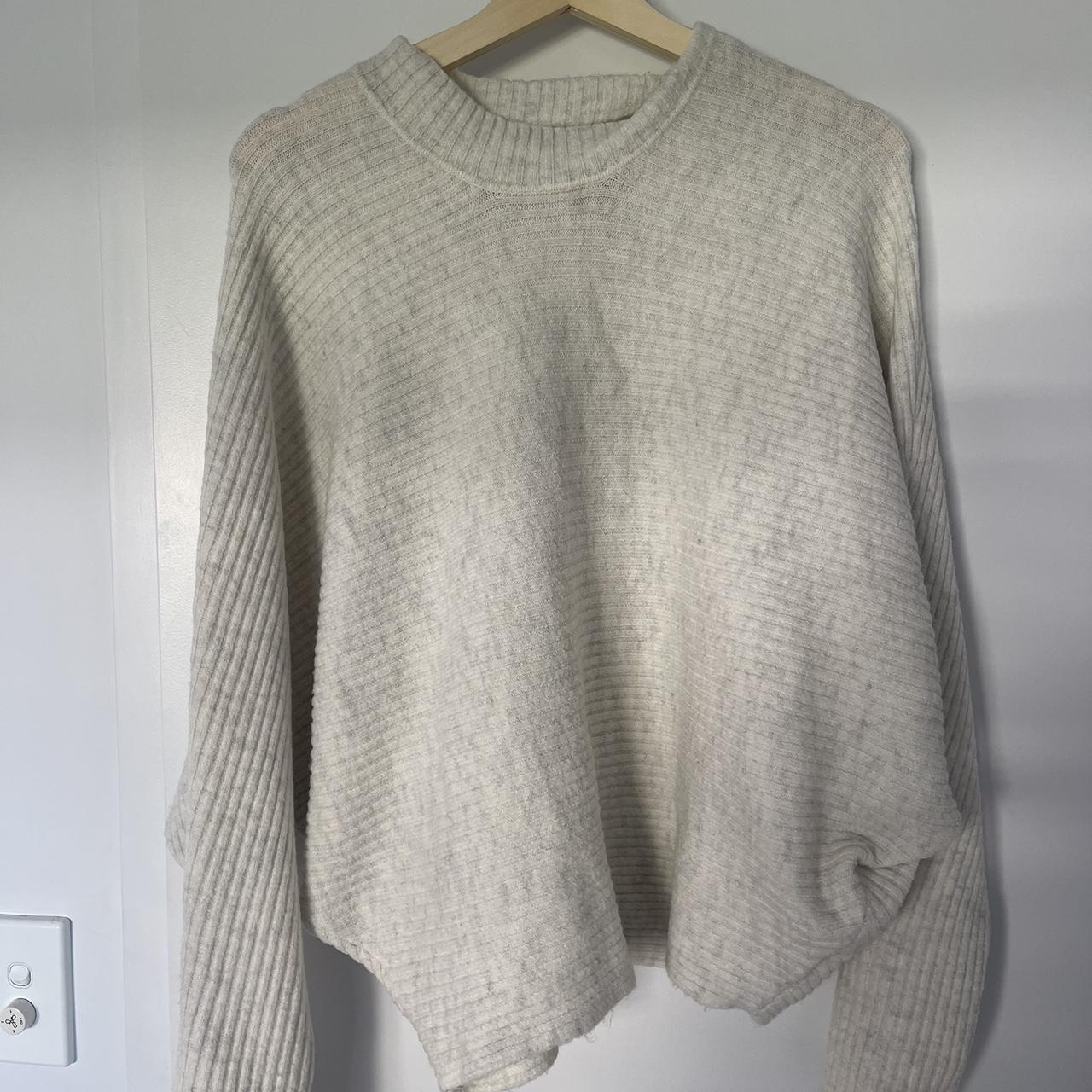 Decjuba grey balloon sleeve jumper - Depop