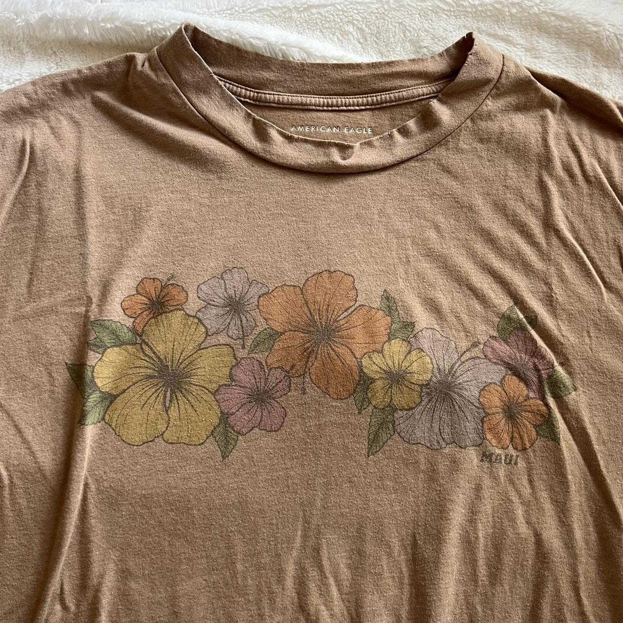 american eagle maui hibiscus graphic t shirt size... - Depop