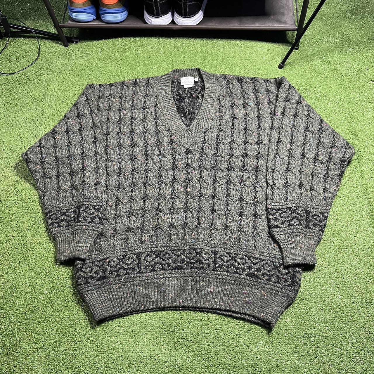 🔥 vintage olive green v neck chunky knit sweater... Depop