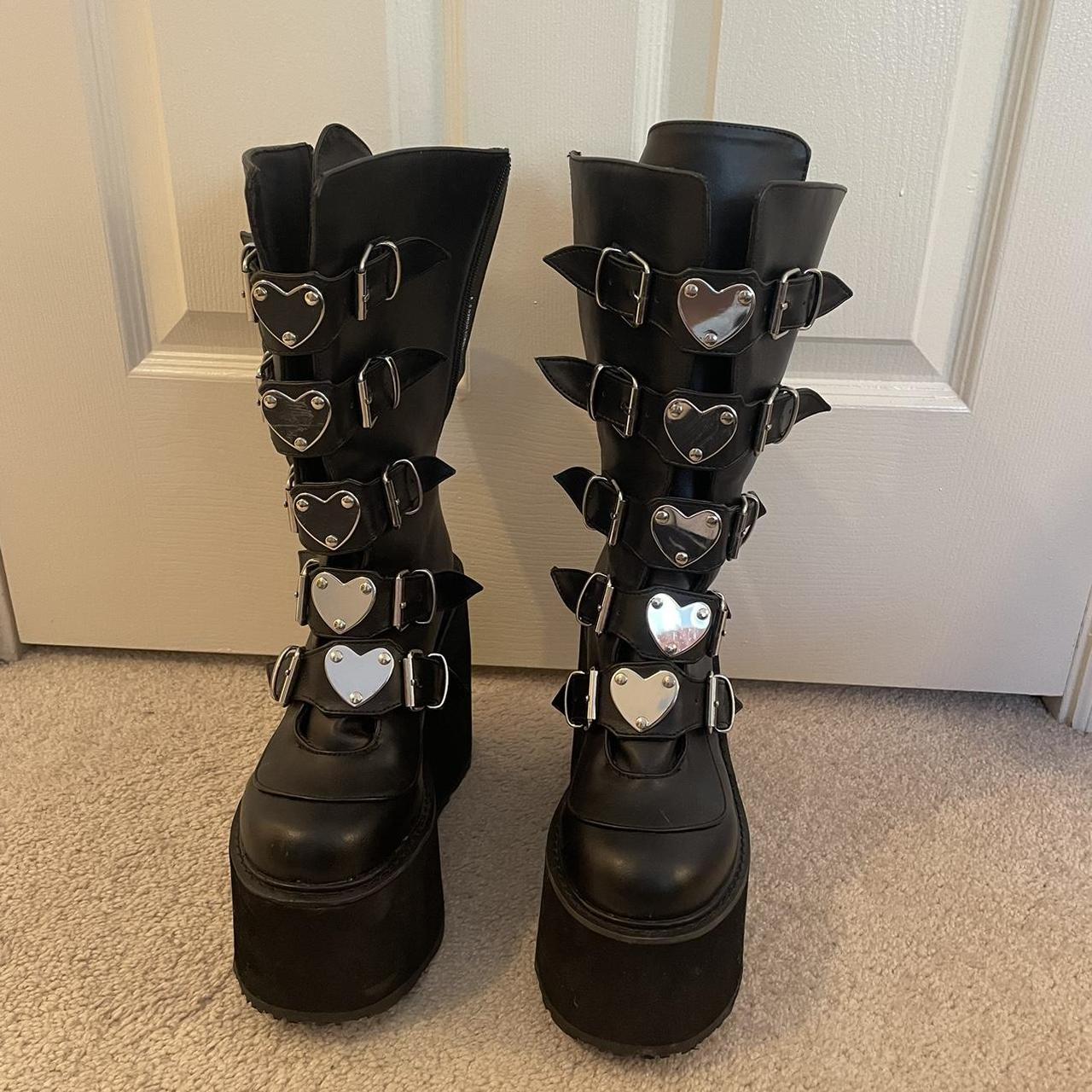 Demonia heart boots sale