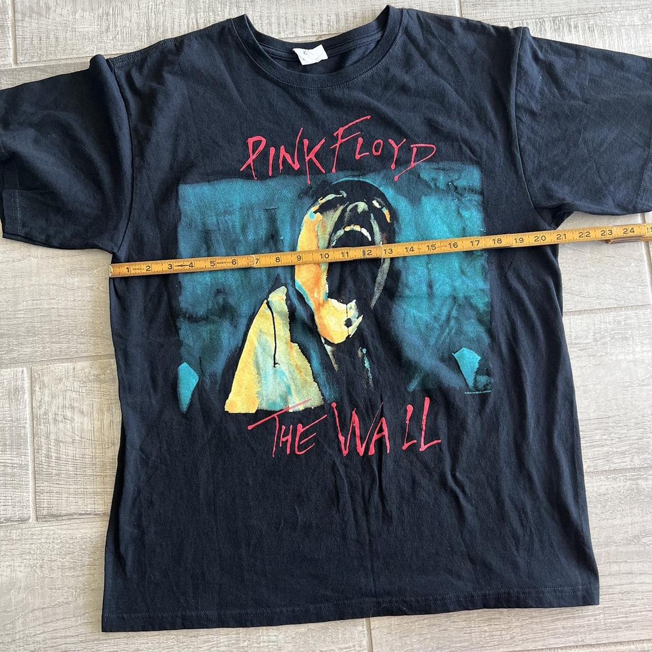 Vintage Pink Floyd The Wall black cotton tshirt... Depop