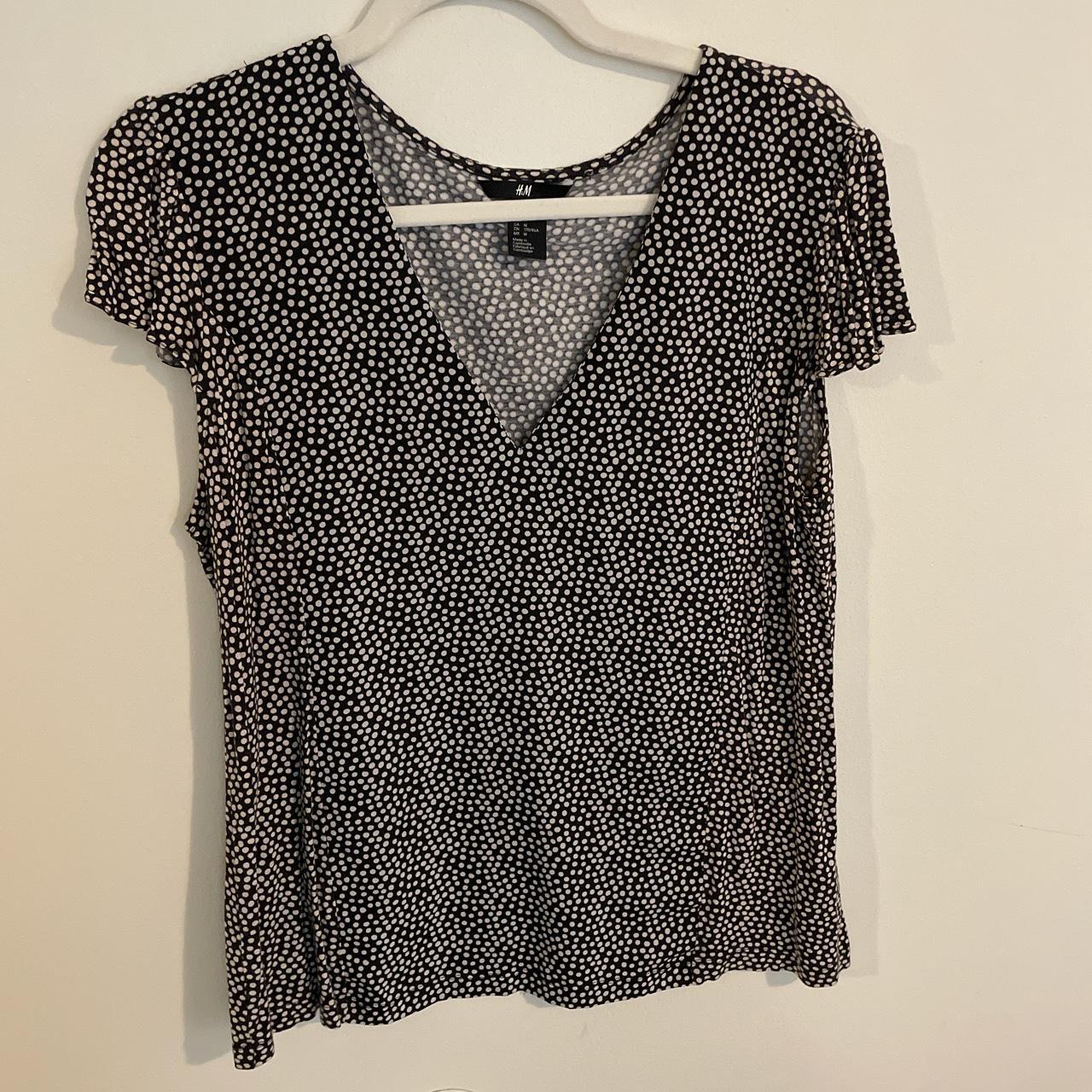 H&M Black & White Polka Dot Short Sleeve Blouse -... - Depop