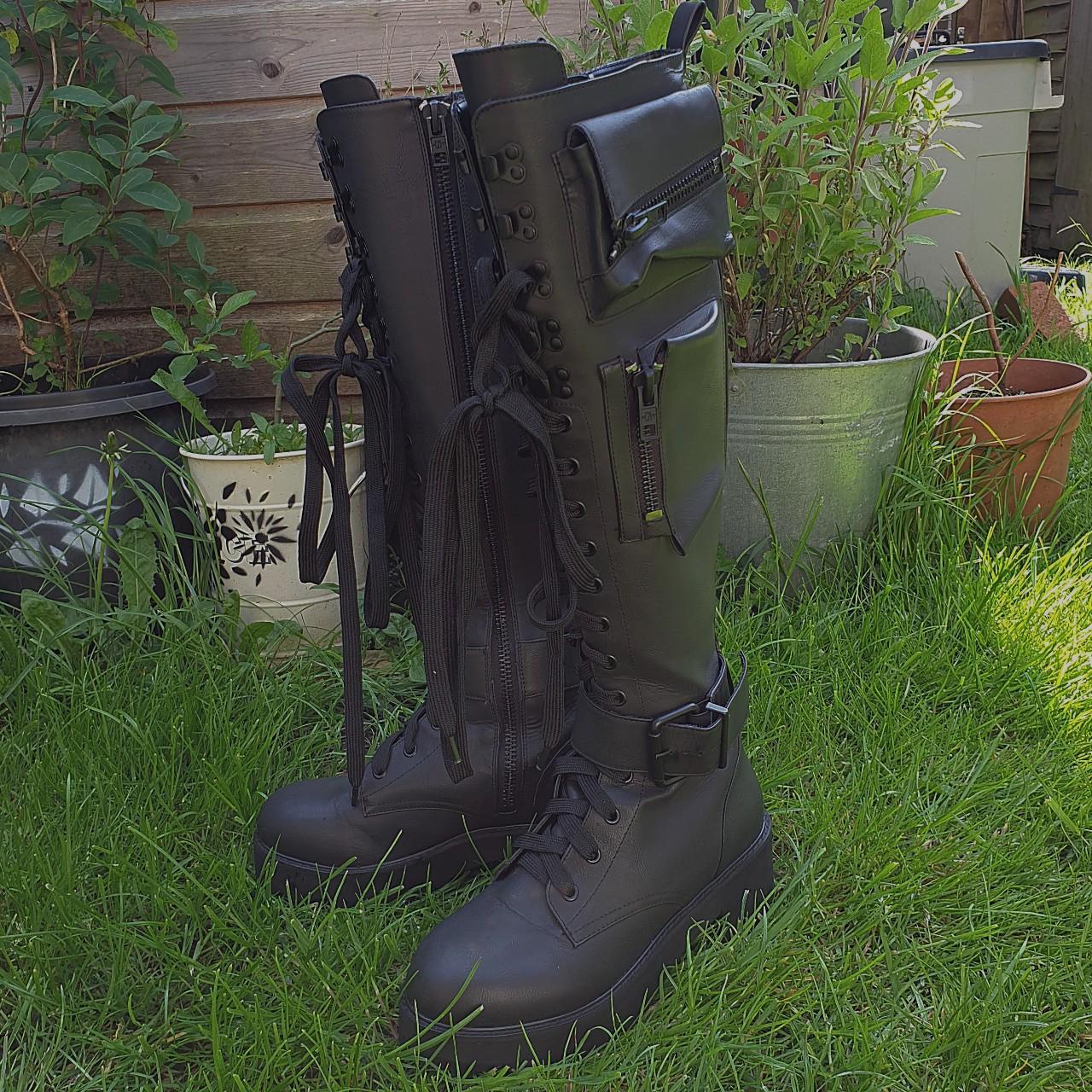 Current Mood obsidian pocket combat boots in black size 2024 6 platform Dollskill NEW