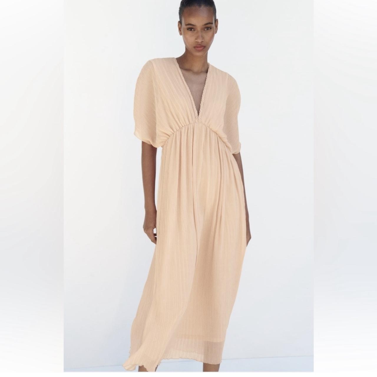 item listed by ally8