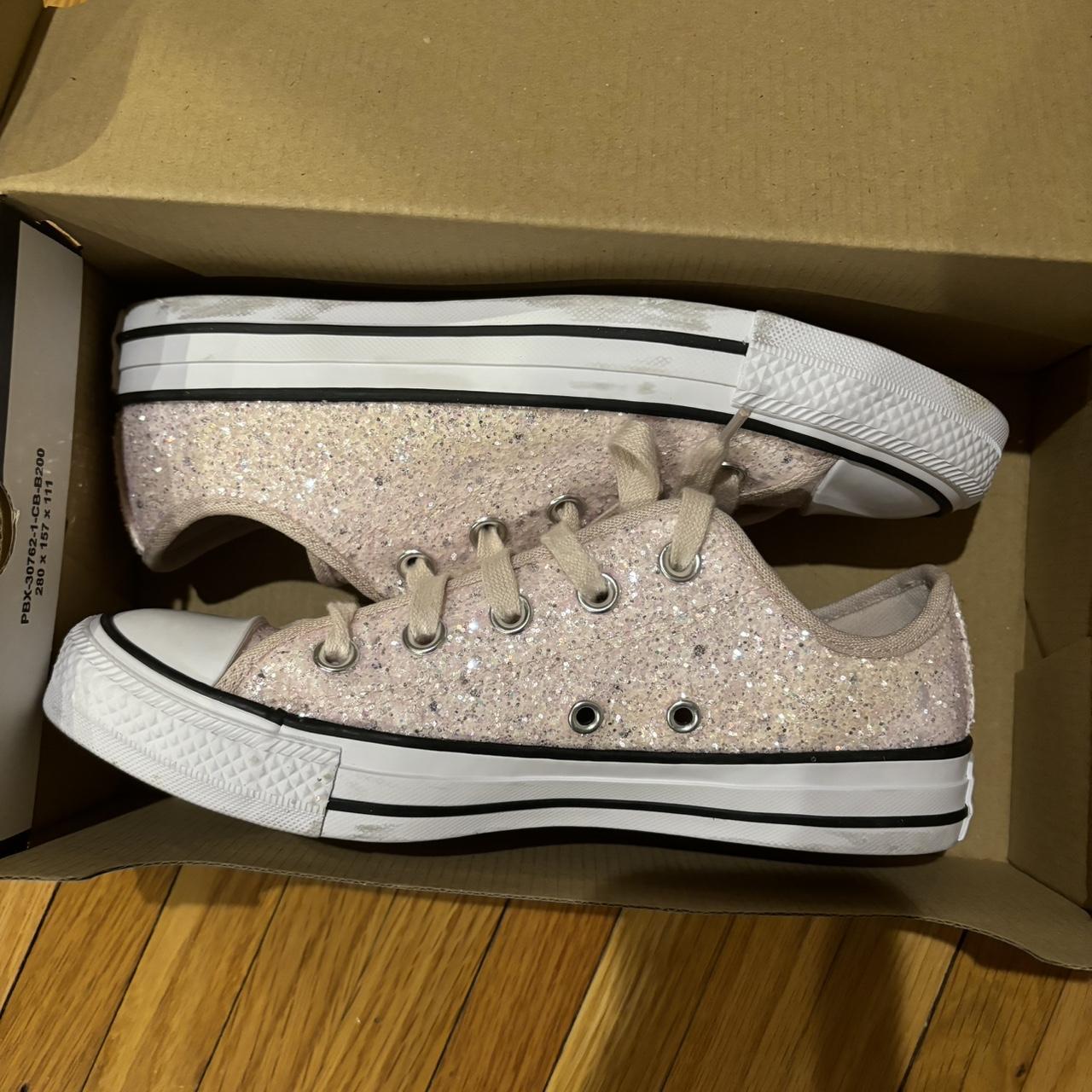 Pink sparkly online converse womens