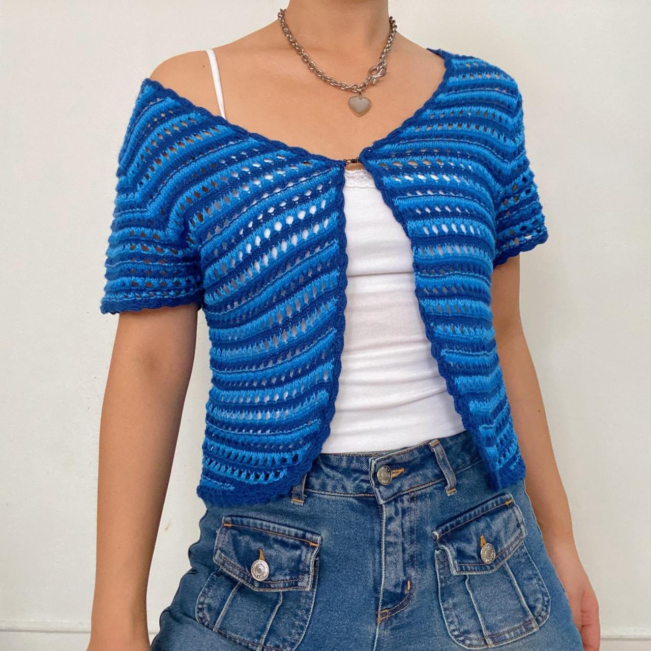 Vintage crochet shrug cardigan by Liz Claiborne 🍒 So... Depop