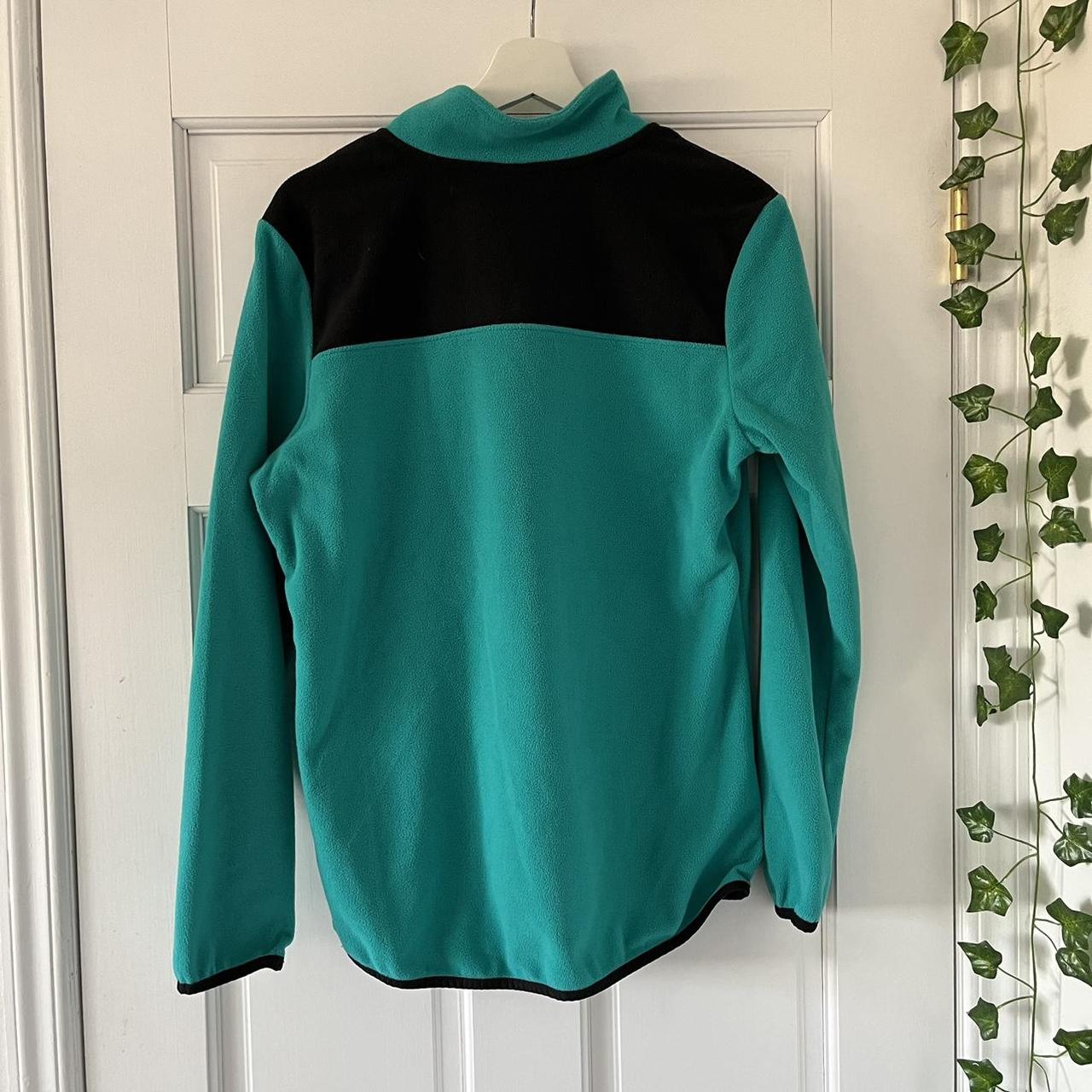 The North Face Women's Blue and Black Sweatshirt | Depop