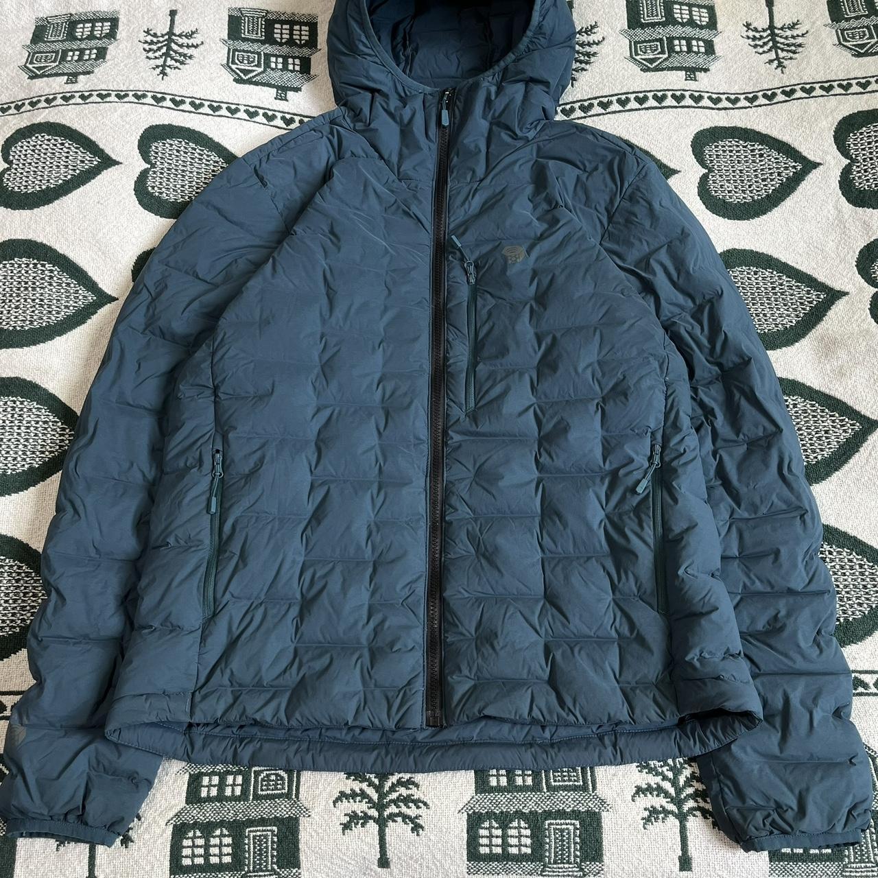 item listed by getlostthrifting