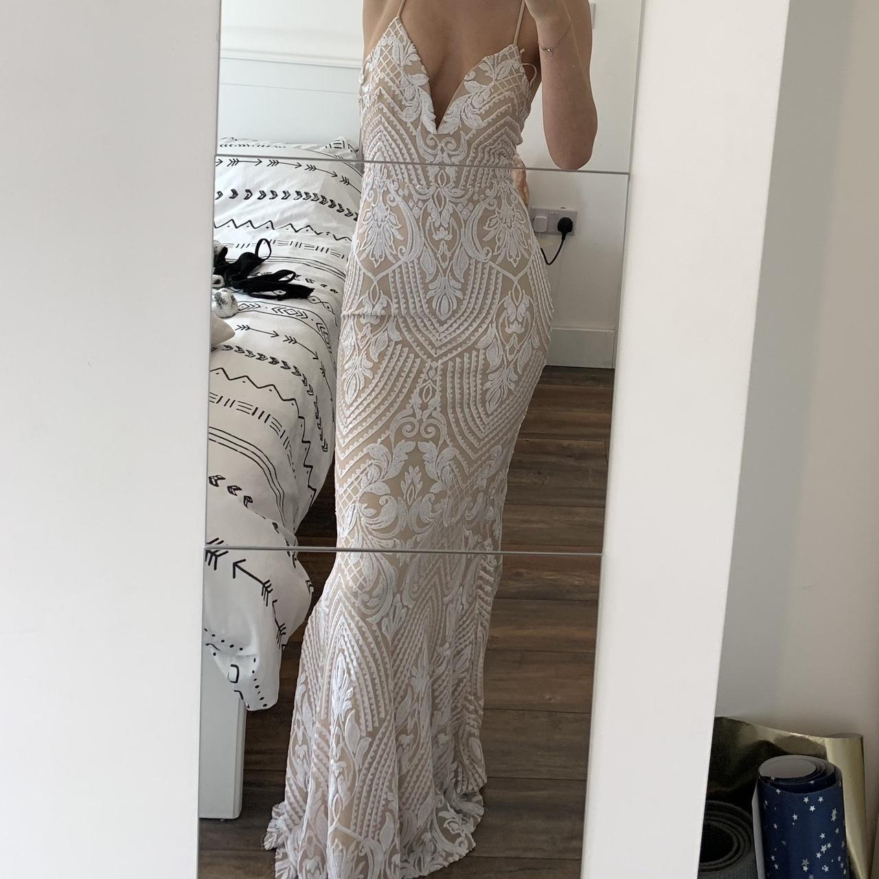 Windsor white sequin dress Worn once Perfect for prom - Depop