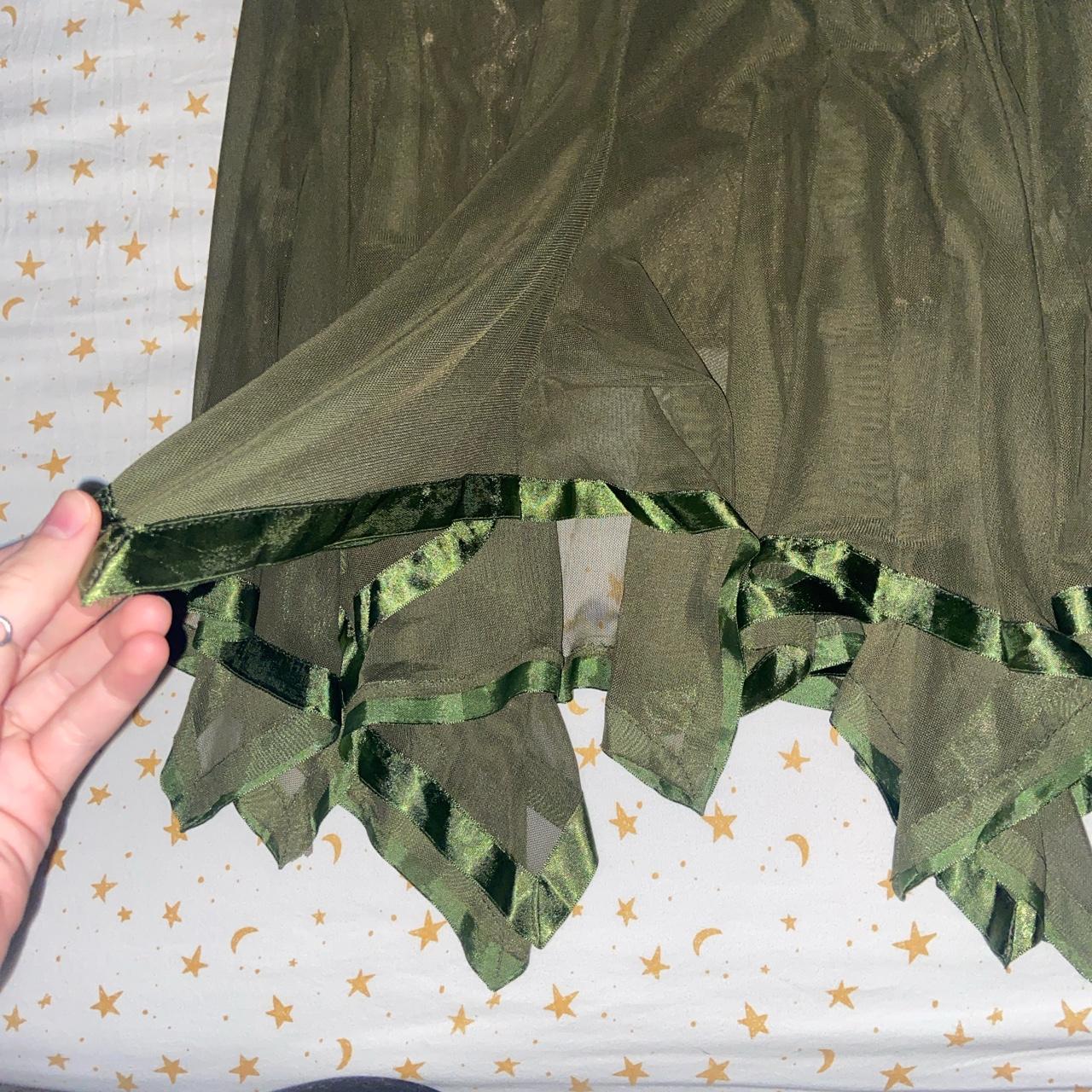 Zashi Women's Green Skirt (3)