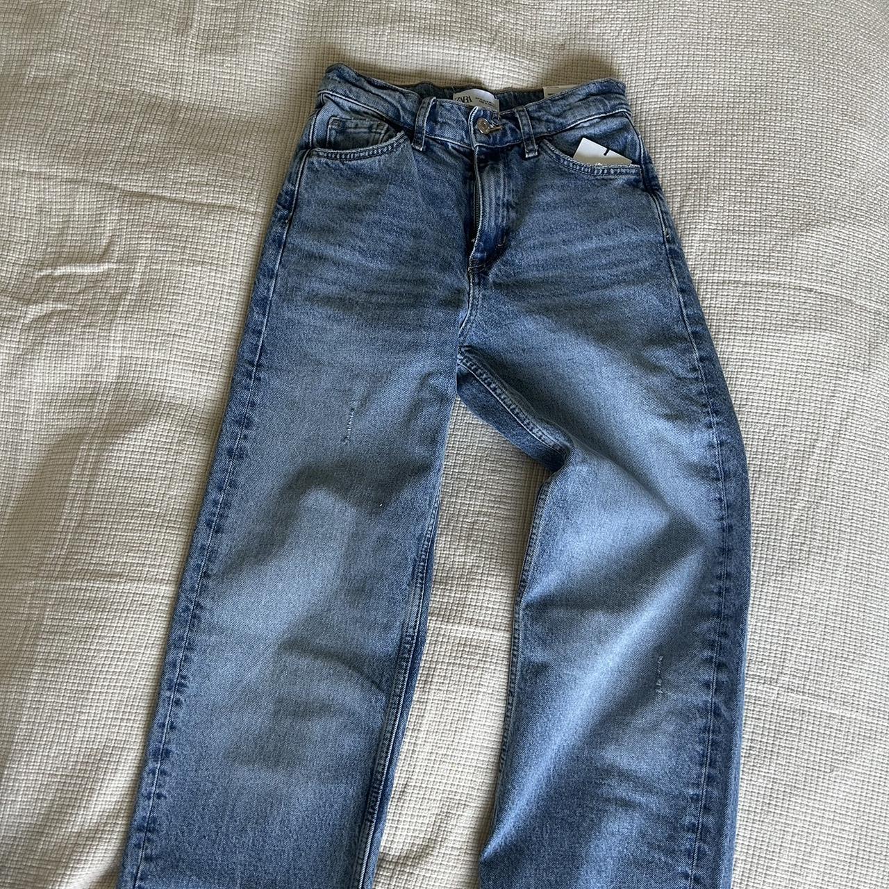 Zara jeans mid/high rise Fits 24 - Depop