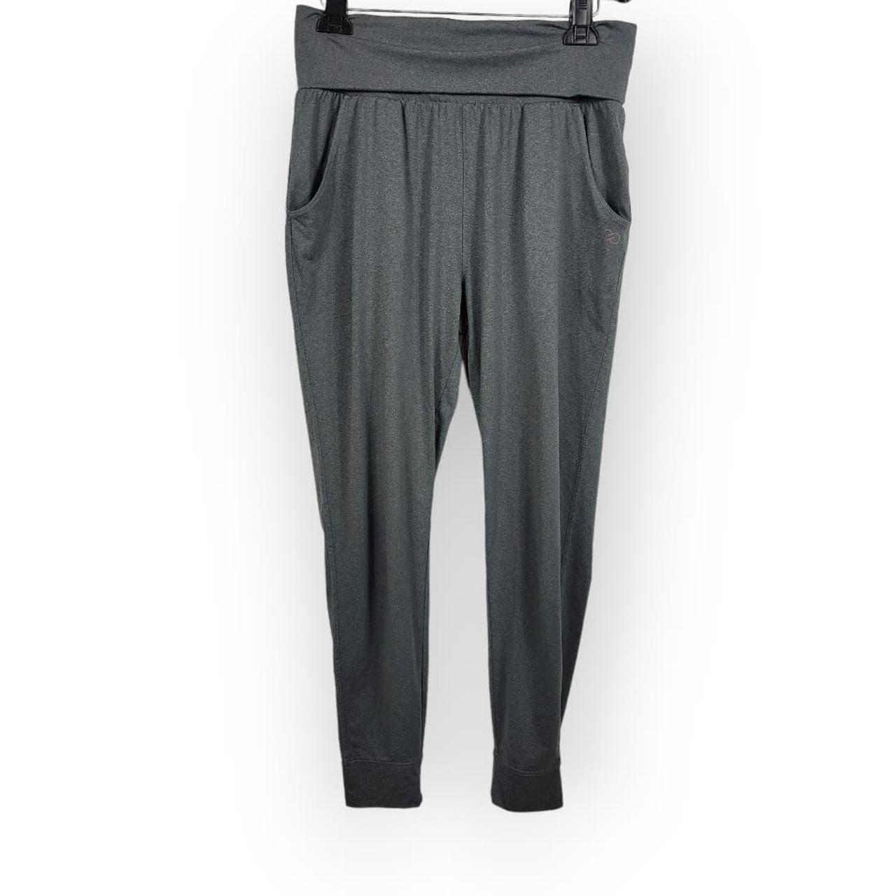 Carrie sales underwood sweatpants