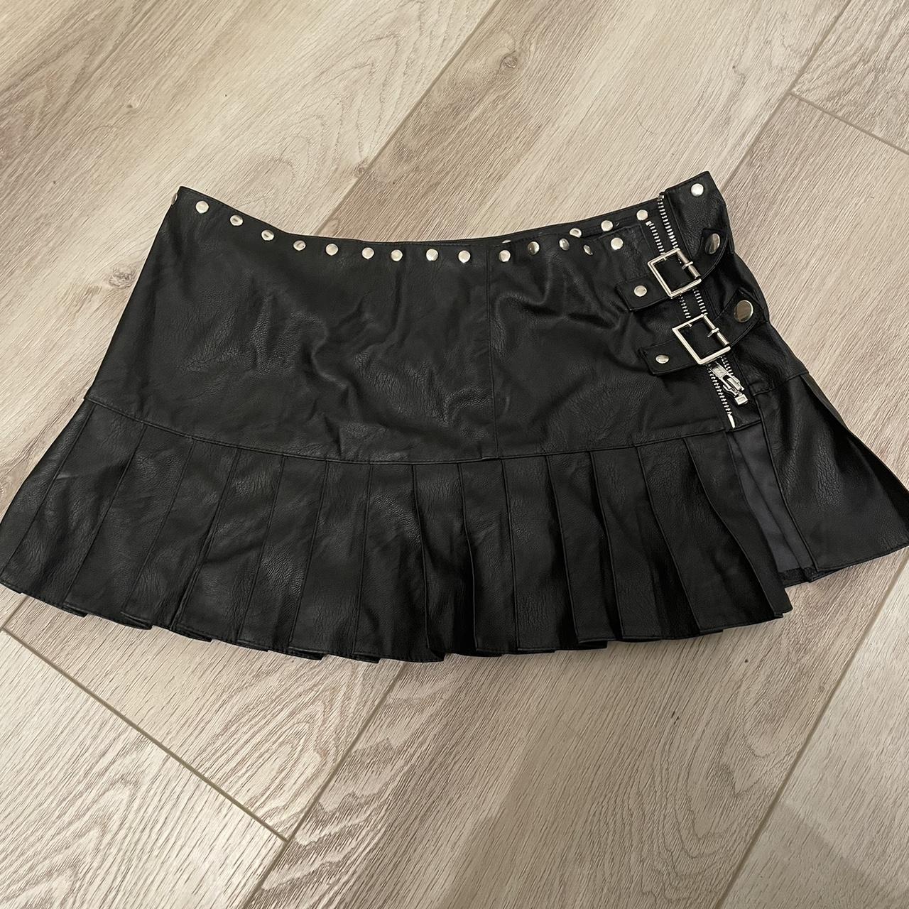 I.AM.GIA Women's Skirt | Depop