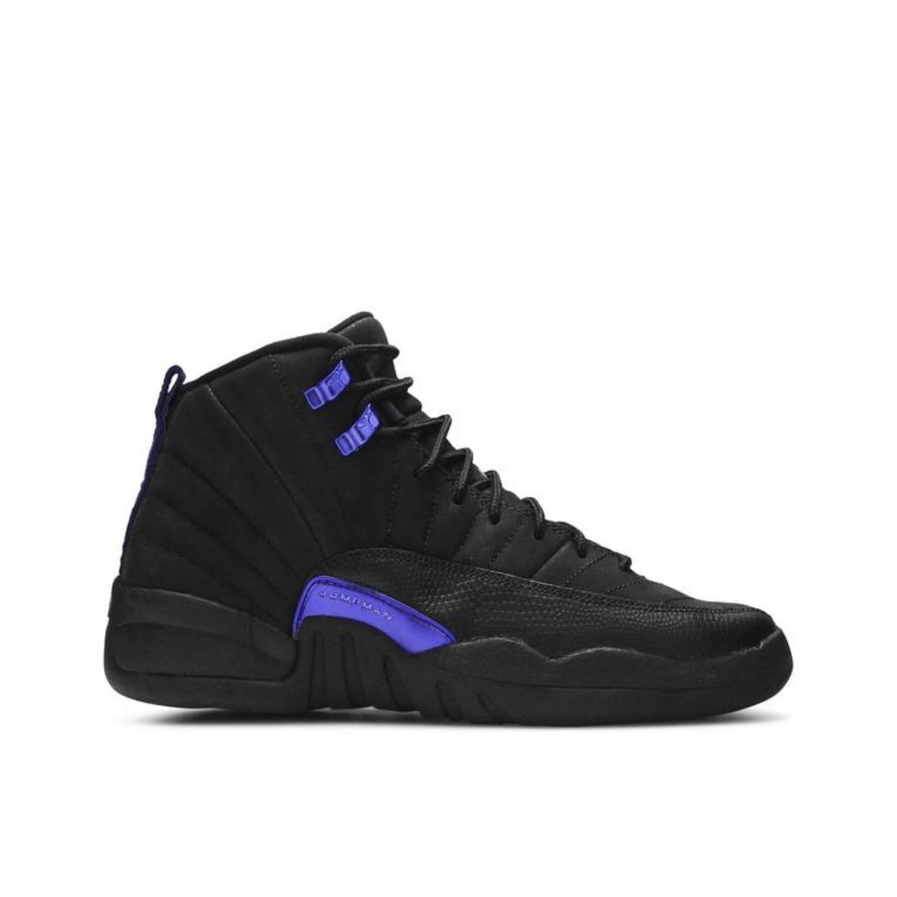 item listed by dv19_10y