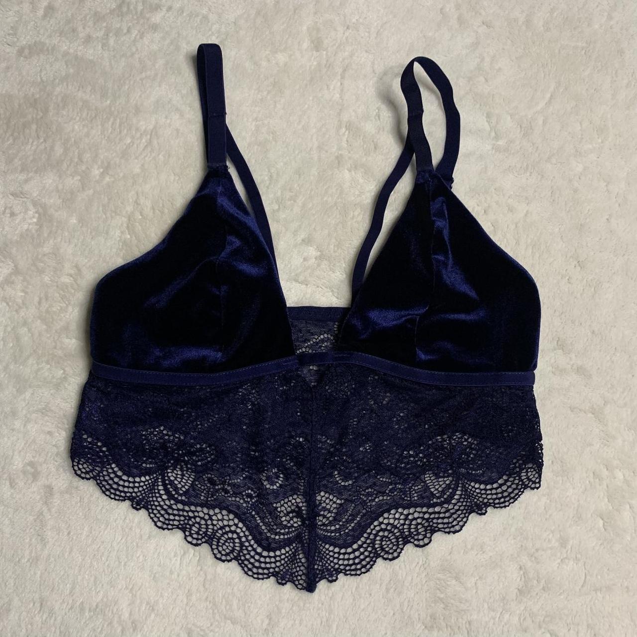 item listed by dv19_10y