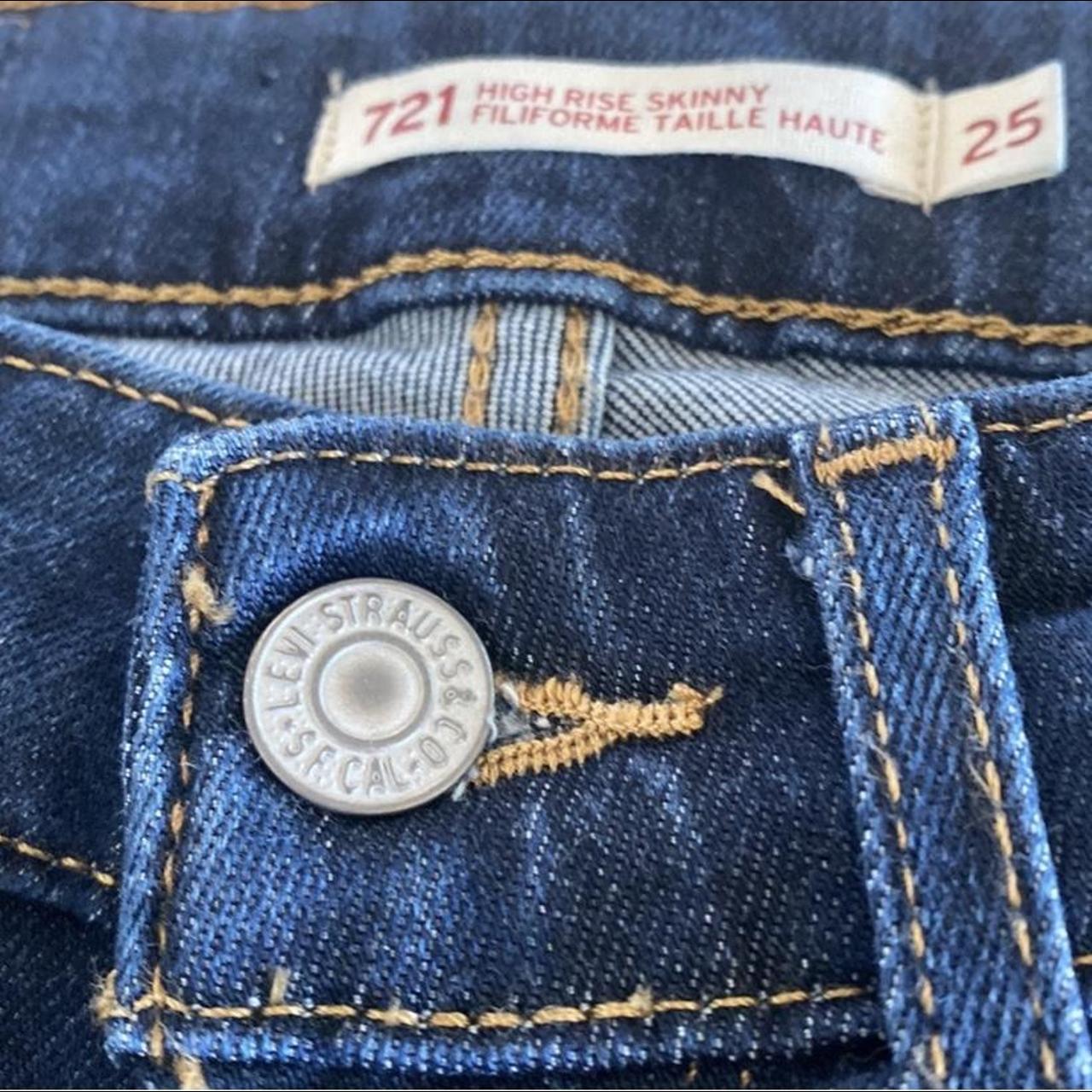 Levi's Women's Jeans | Depop