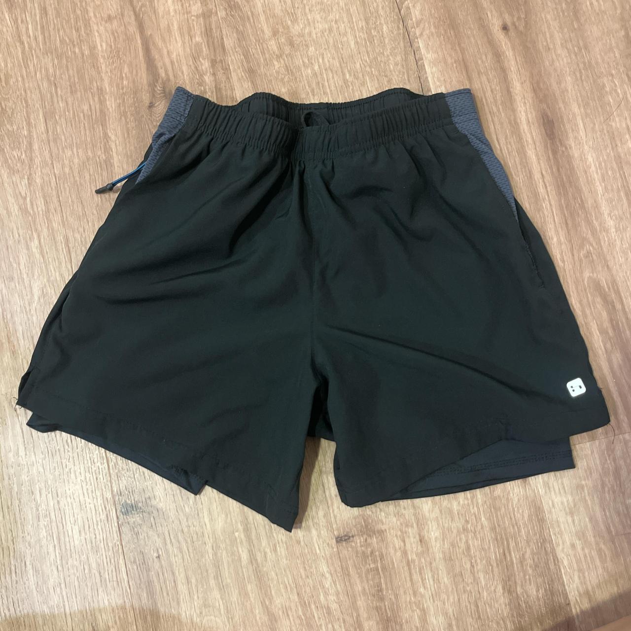 black hind athletic shorts great condition super