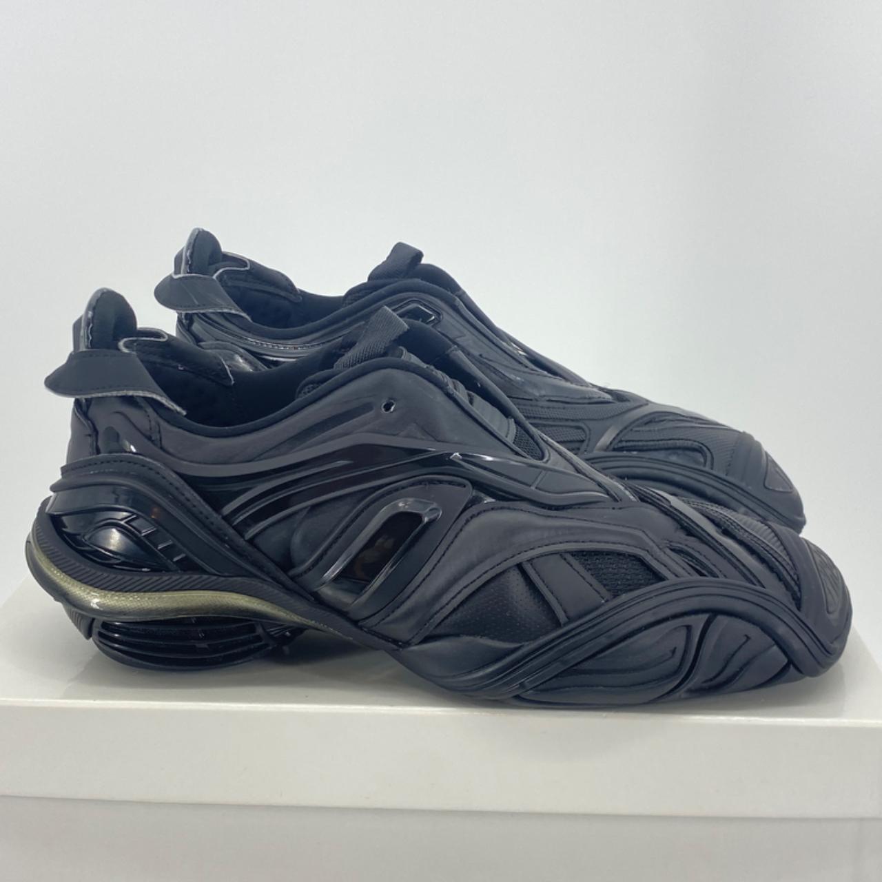 BALENCIAGA tyrex 42-