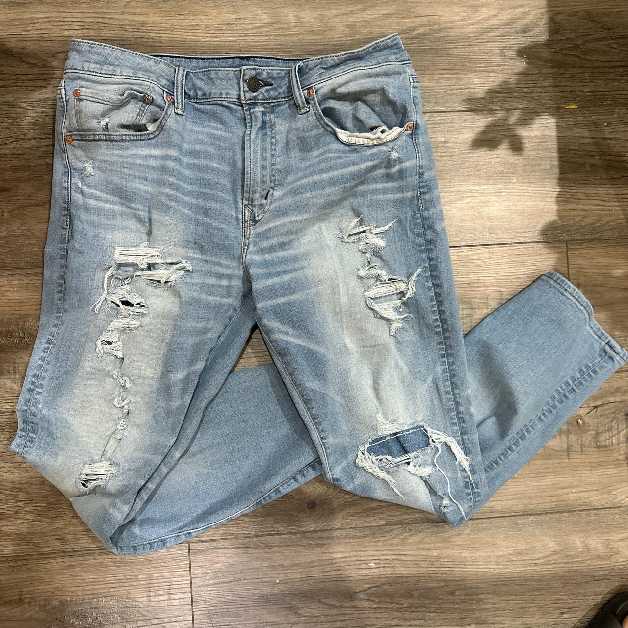 Light Wash American Eagle Jeans In amazing... Depop