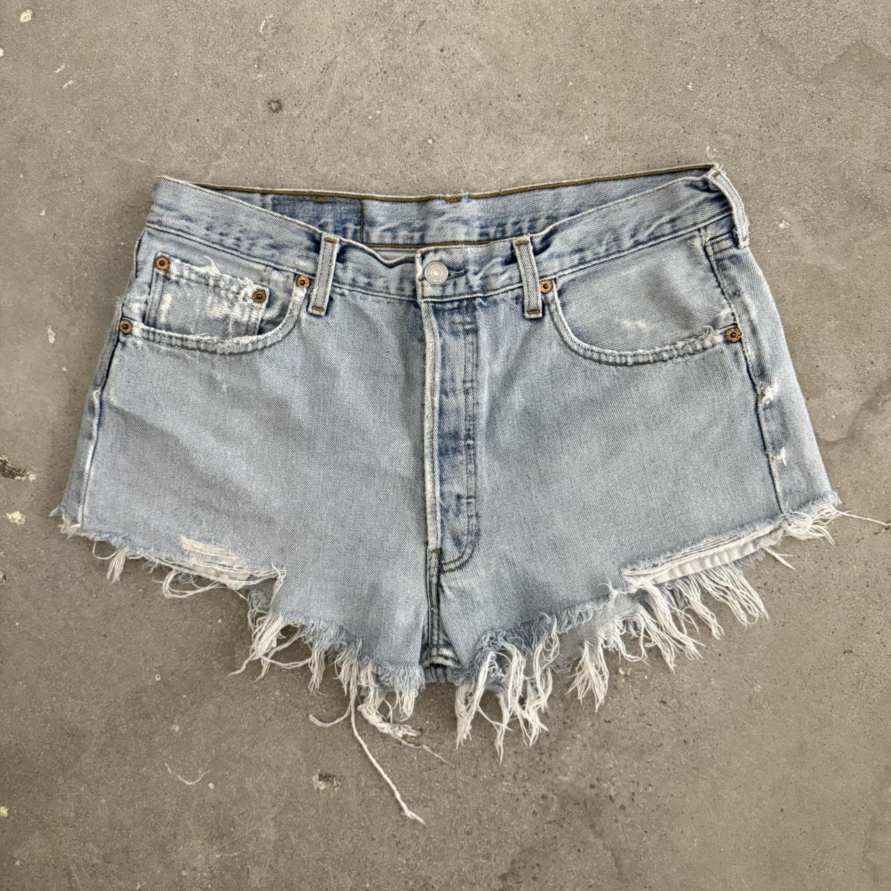 item listed by theprivatepile