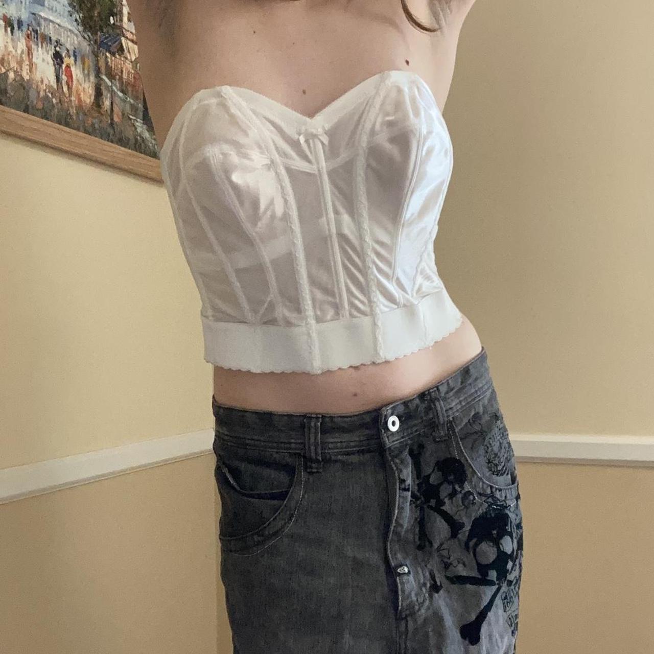 vintage white corset top!! 🕊️, great white satiny