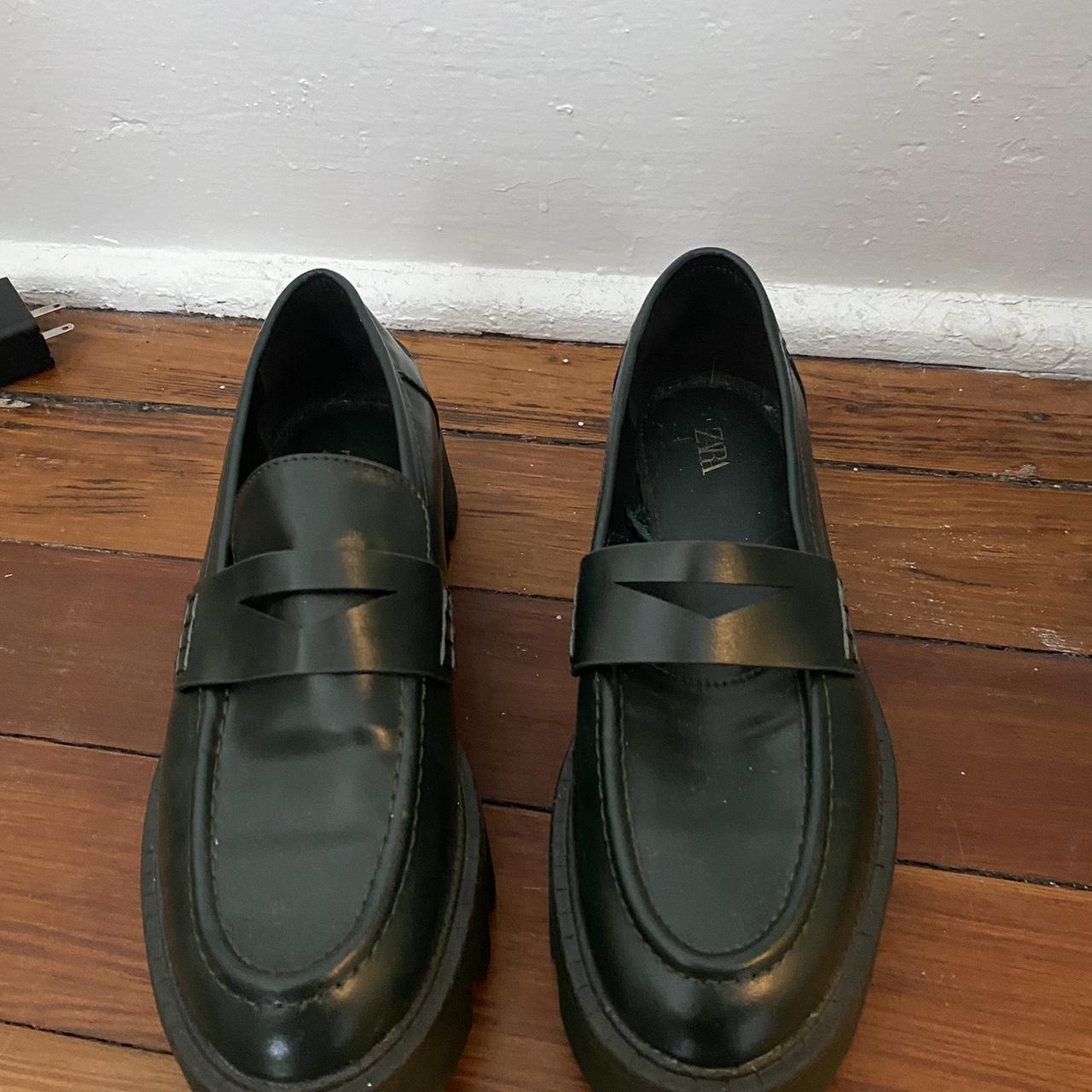Zara Women's Green Loafers Depop