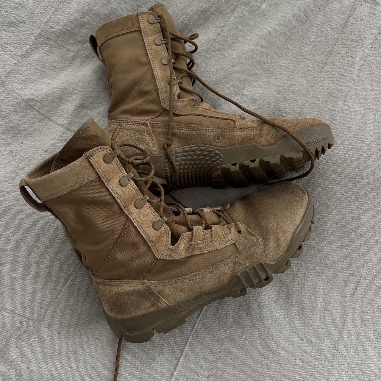 mens nike military boots