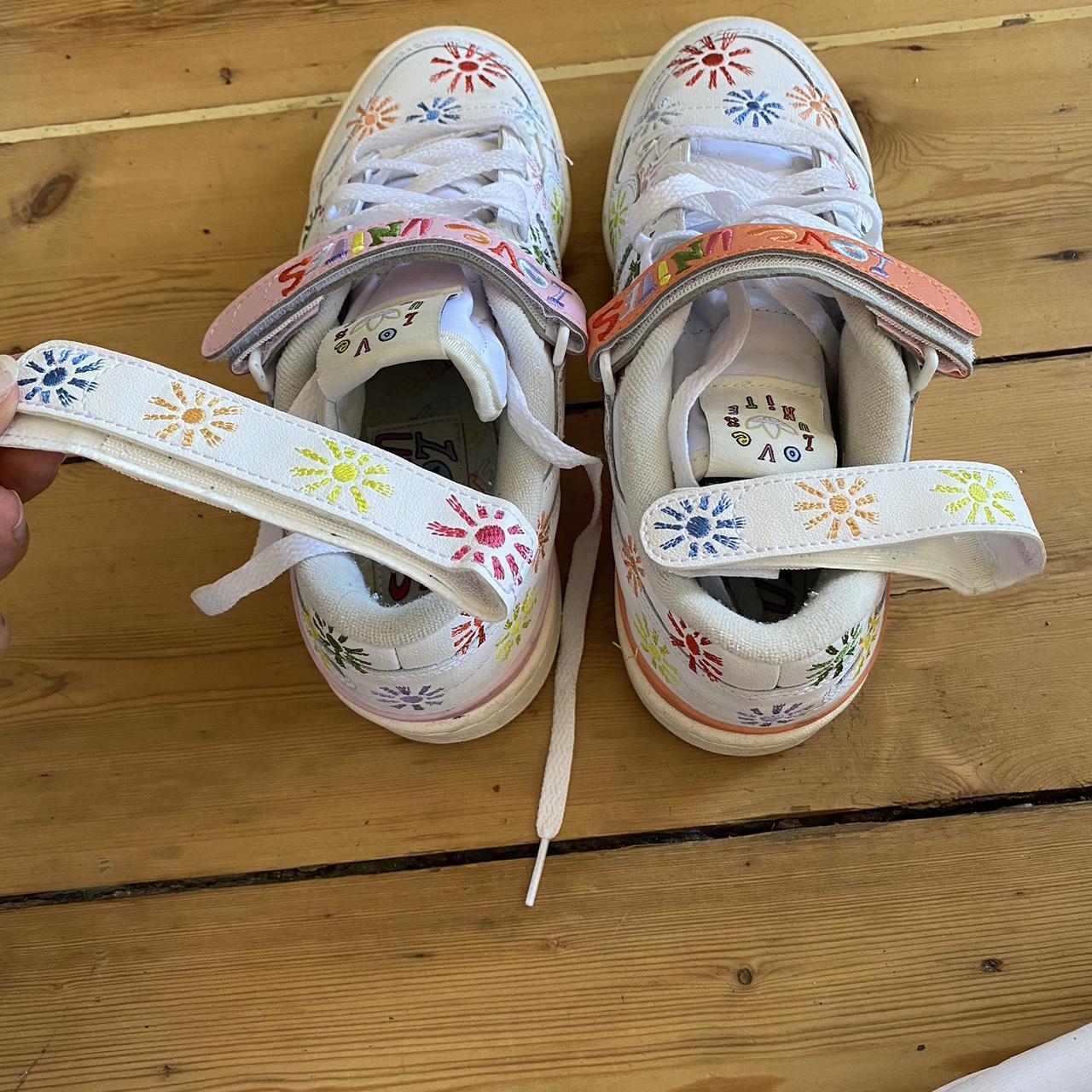tenis adidas forum low pride love unites