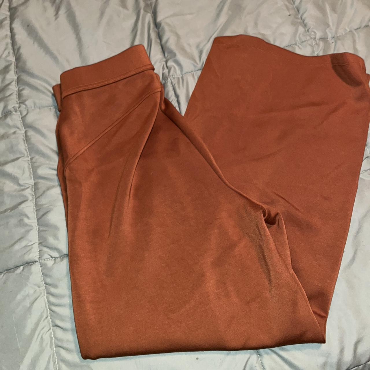 item listed by shopsunshinee