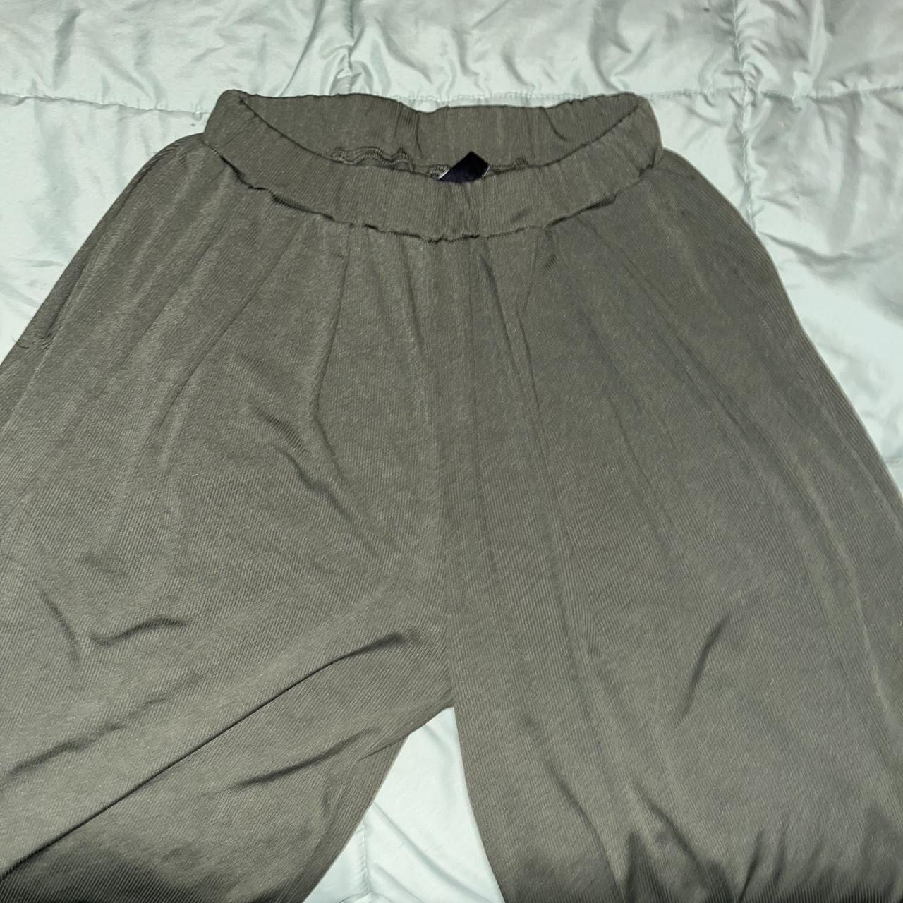 item listed by shopsunshinee