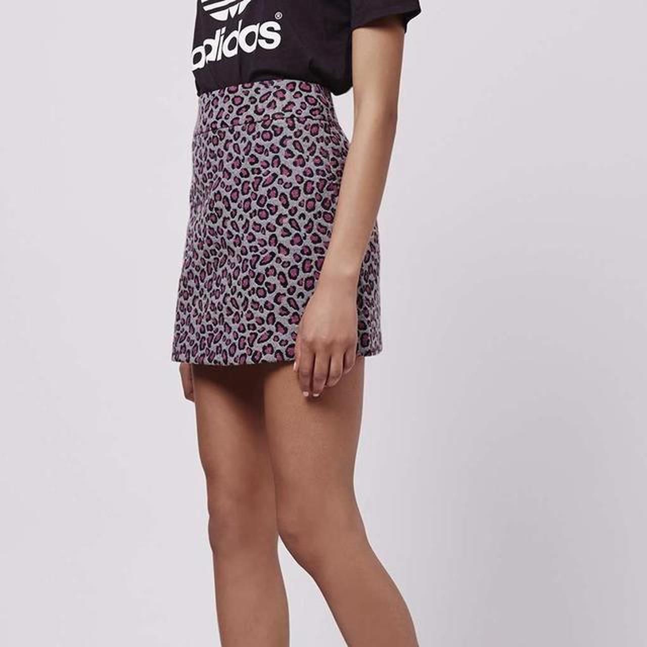 Topshop Leopard Mini Skirt (US 4) Pink Depop