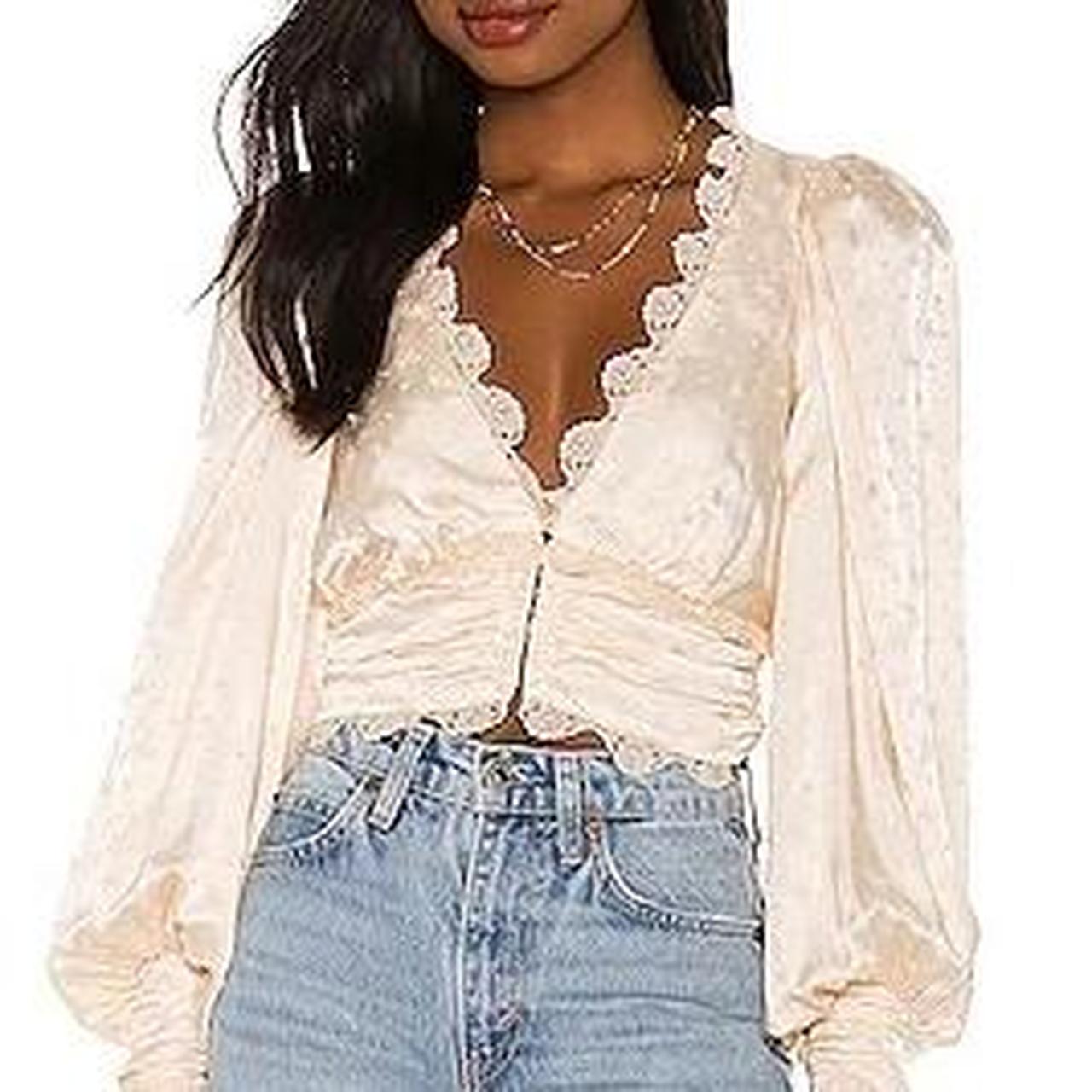 item listed by hollybez