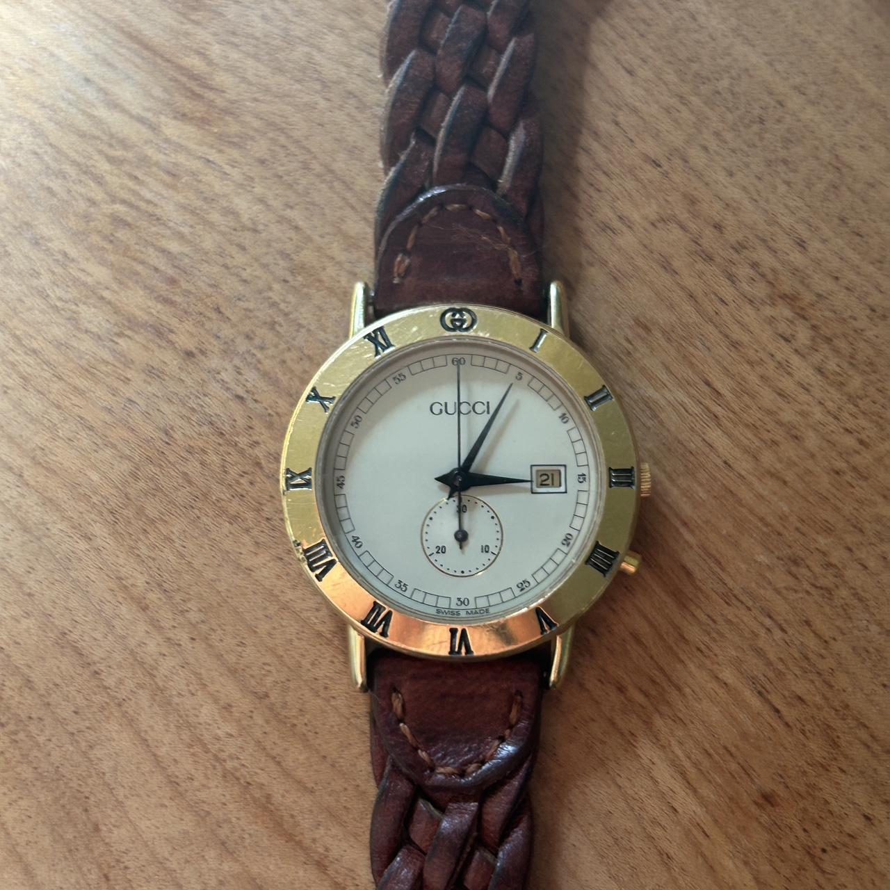 Gold Plated 3800 Jr Gucci Wristwatch w Leather