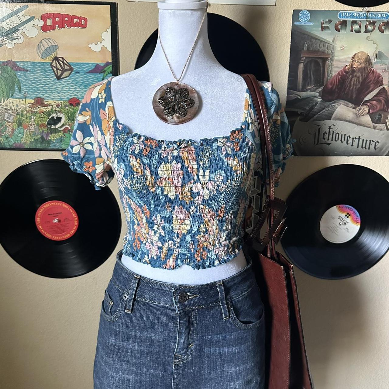 item listed by fewofakindvintage