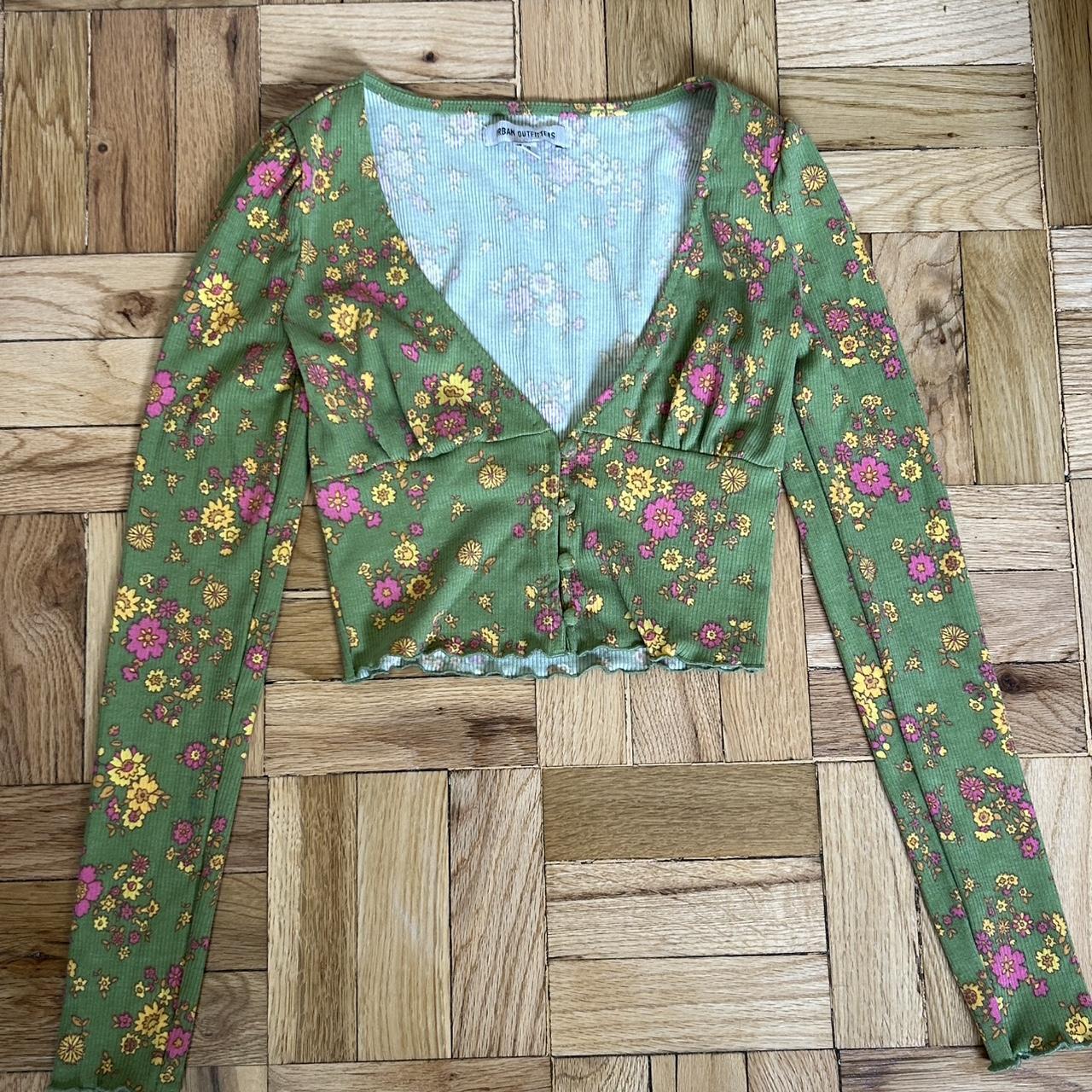 item listed by alexandrajmi