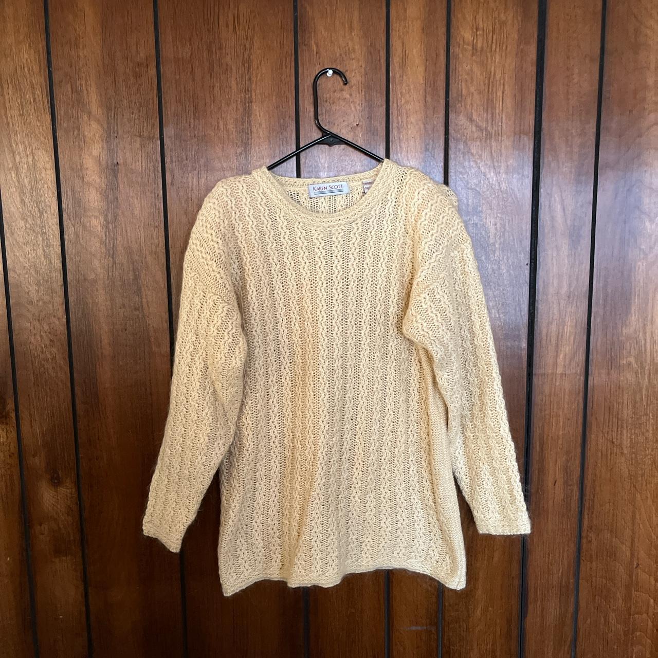 Women's Cream Jumper Depop