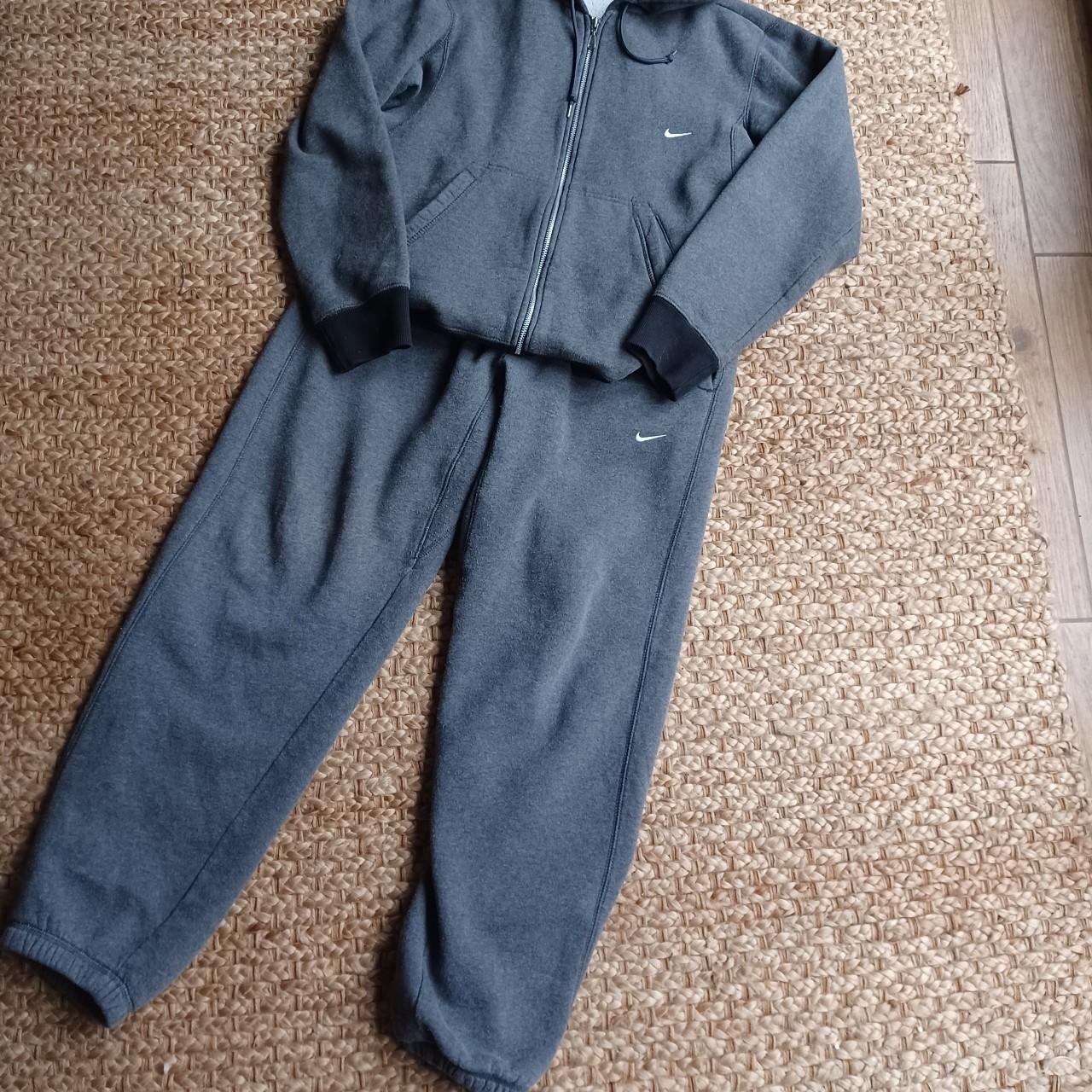 mens grey nike tracksuit