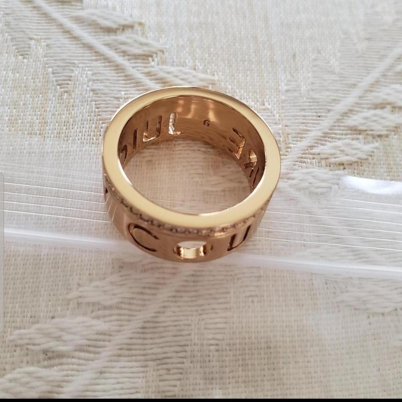 Juicy Couture ring ! Juicy Couture jewelry! Gold - Depop