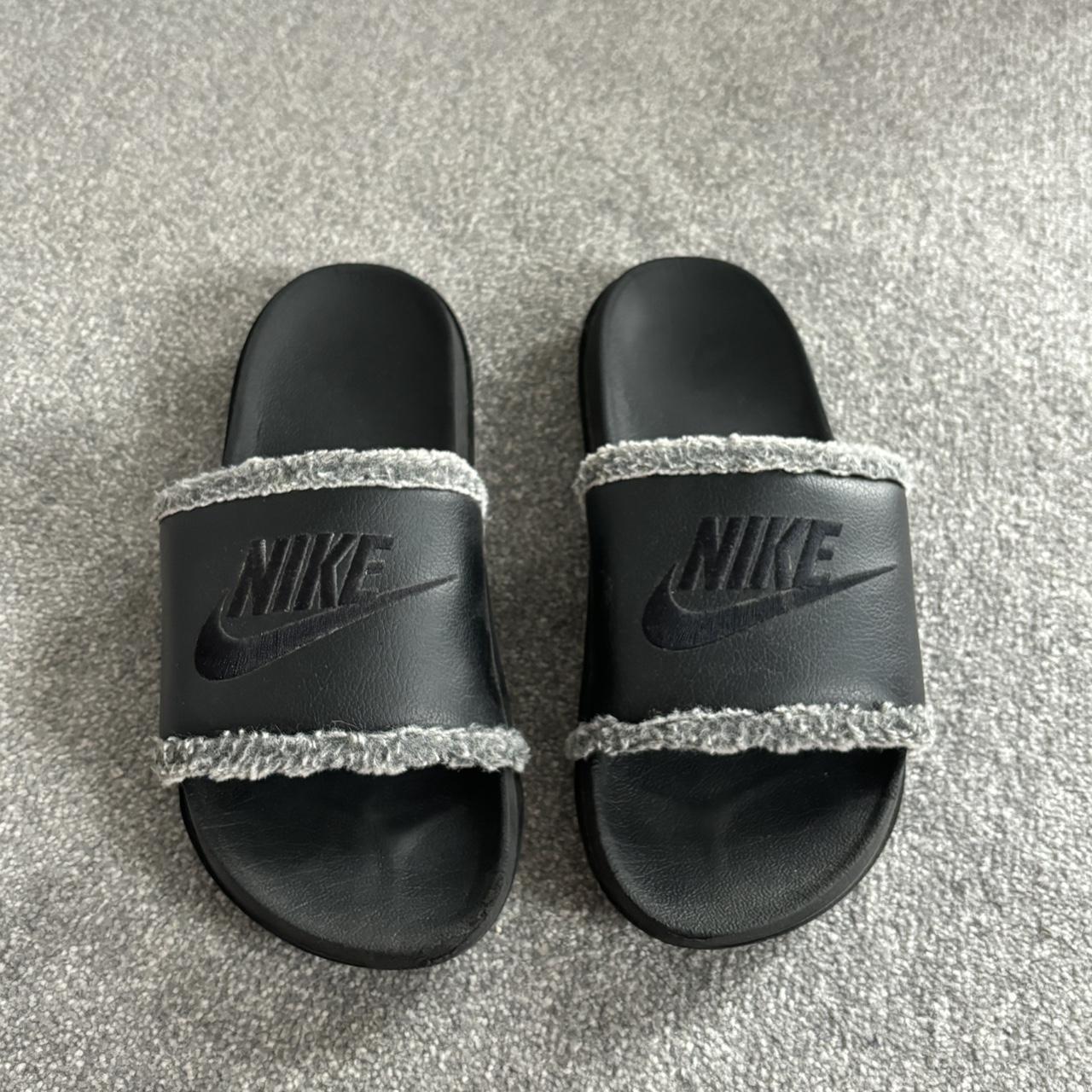 Fur nike slides best sale