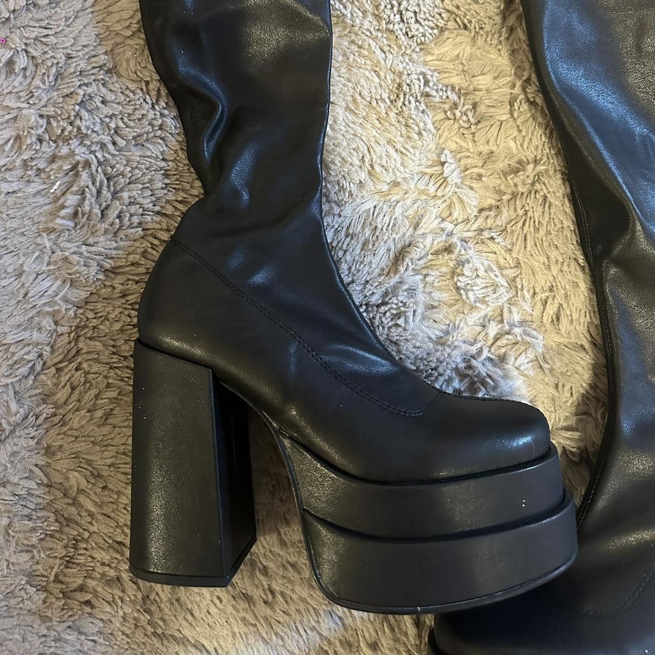 Steve Madden Cypress knee high platform boot. Worn... - Depop